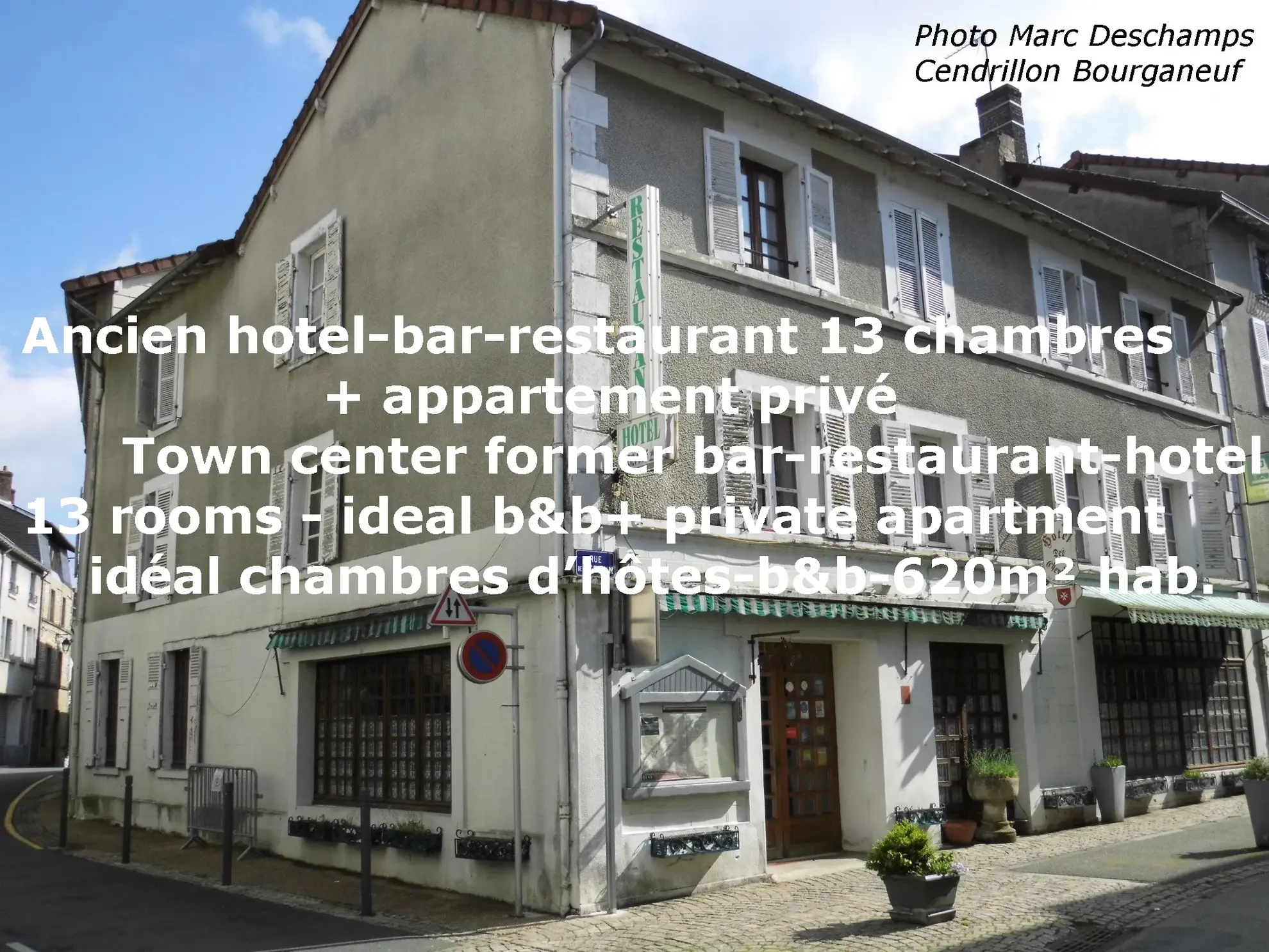A vendre immeuble en centre-ville de Bourganeuf, hôtel-bar-restaurant et appartement privé