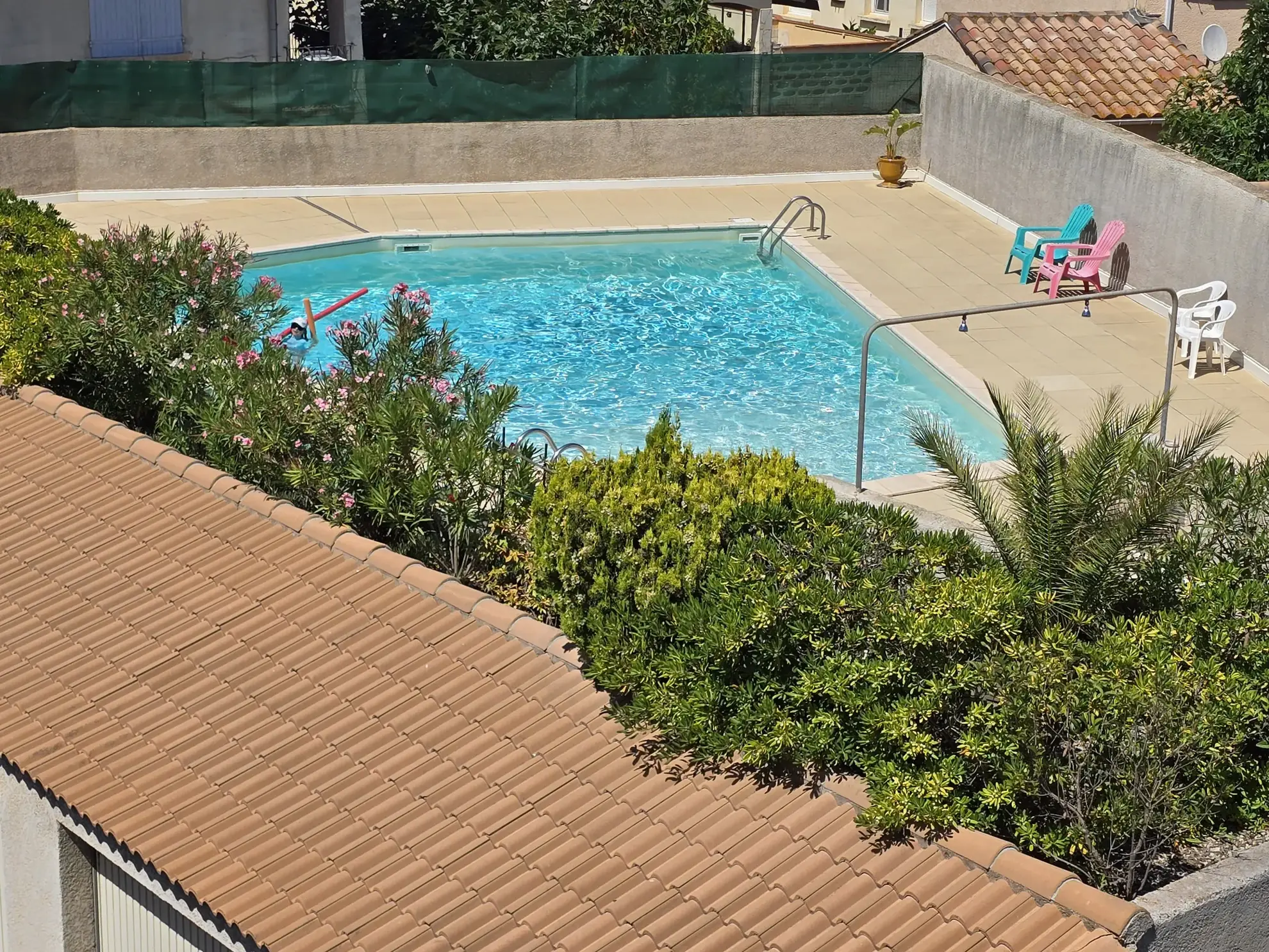 Bel appartement T3 à Valras plage avec parking, piscine et loggia proche mer