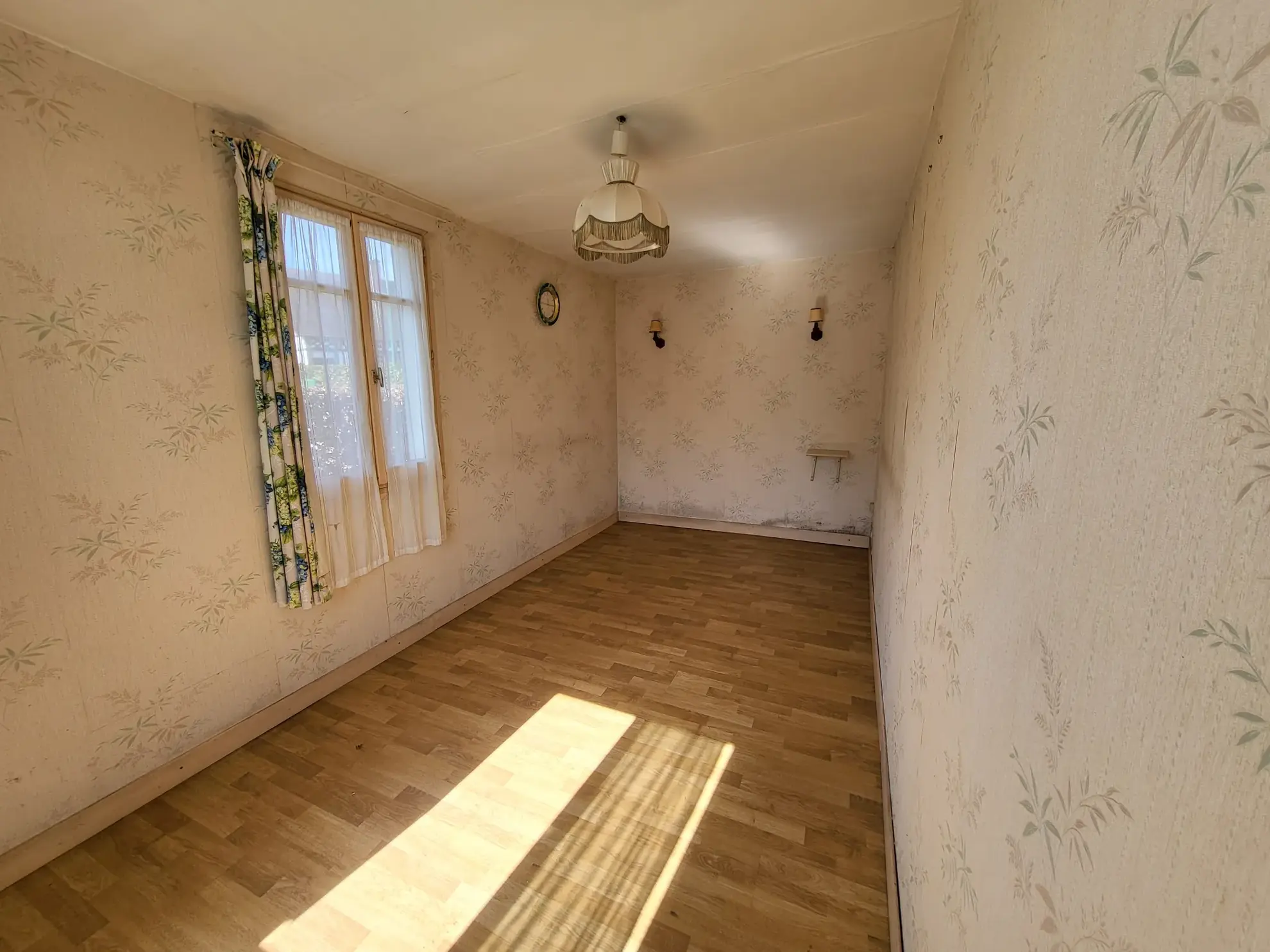 Longère à Autretot avec terrain de 1280 m² à rénover à vendre 