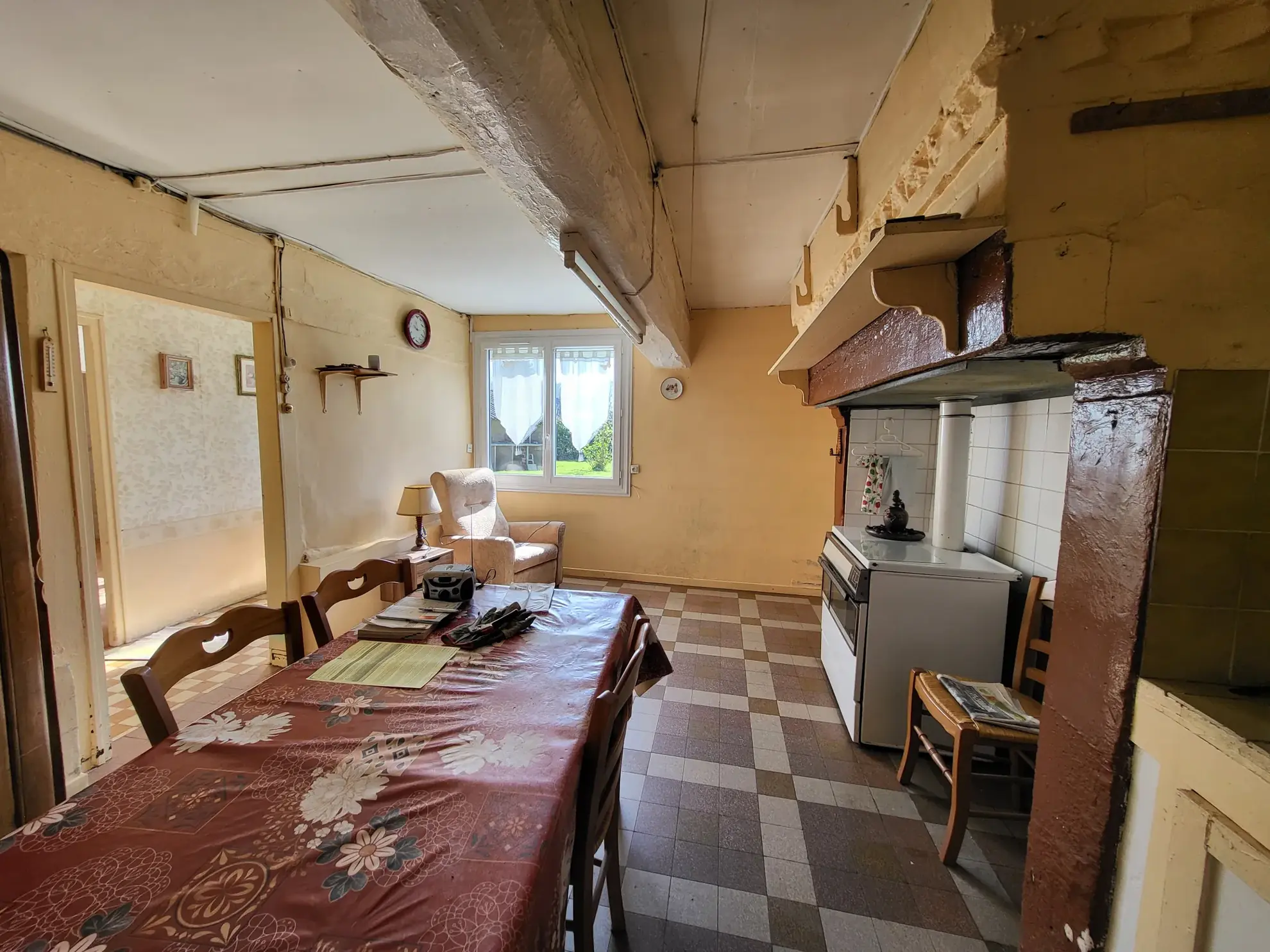 Longère à Autretot avec terrain de 1280 m² à rénover à vendre 