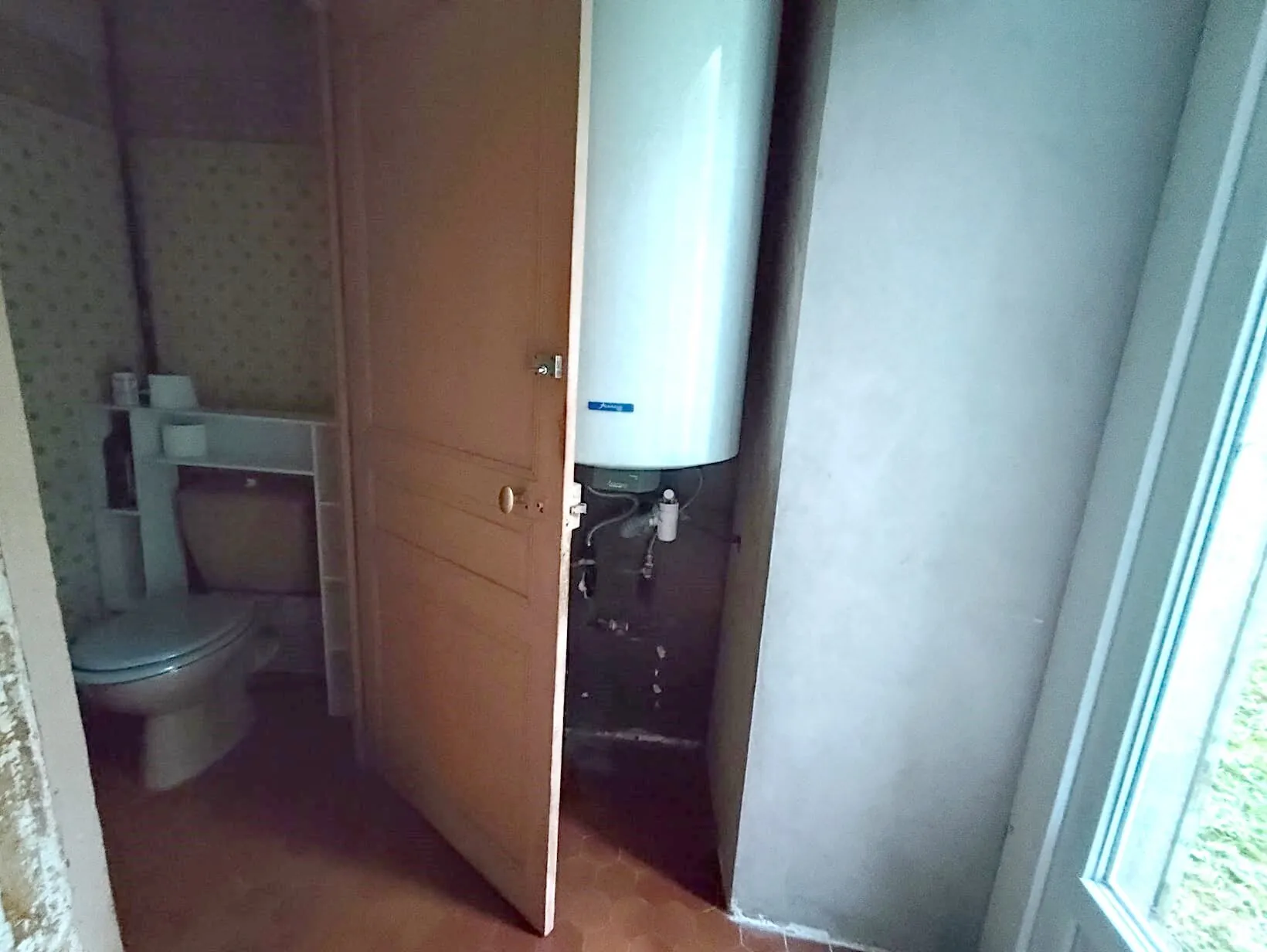 Appartement T2 à Gex 01170, proche de la mairie, avec cave 