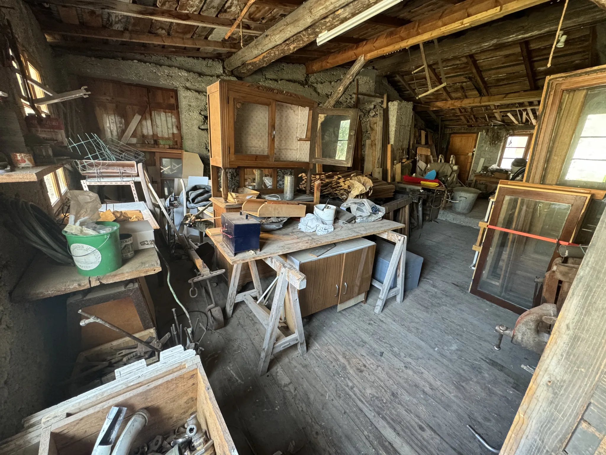 Maison de village à Bramans à rénover - Grand potentiel avec volumes importants 