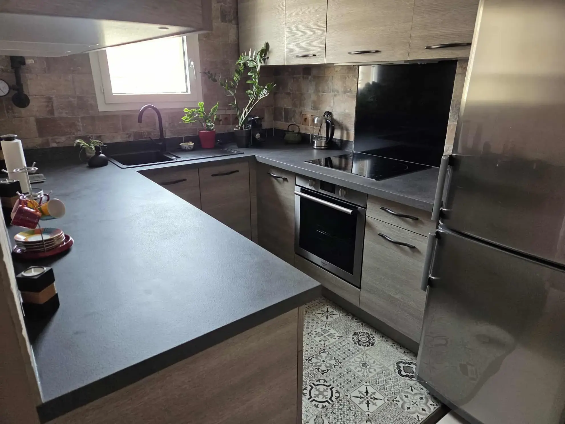 Appartement T3 rénové avec garage et terrasse à La Seyne-sur-Mer - Prêt à habiter 