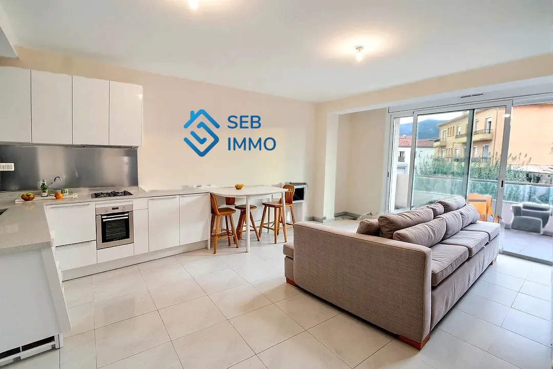 Appartement 2 pièces lumineux à Argeles-sur-Mer avec terrasse et parking