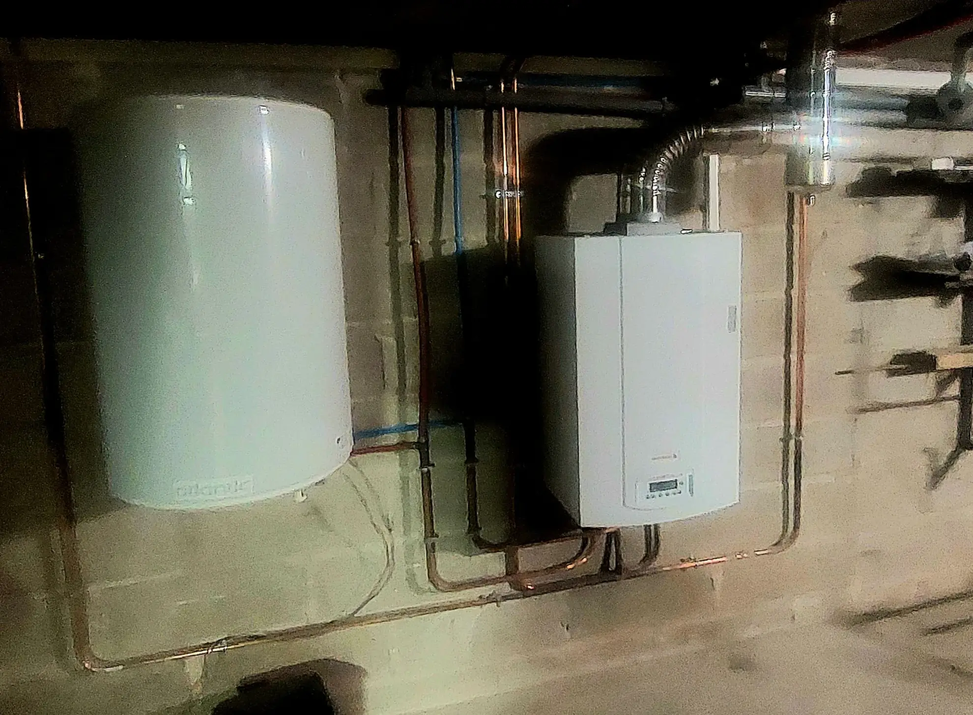 Maison familiale avec 4 chambres à Migennes, terrain clos, proche commodités 