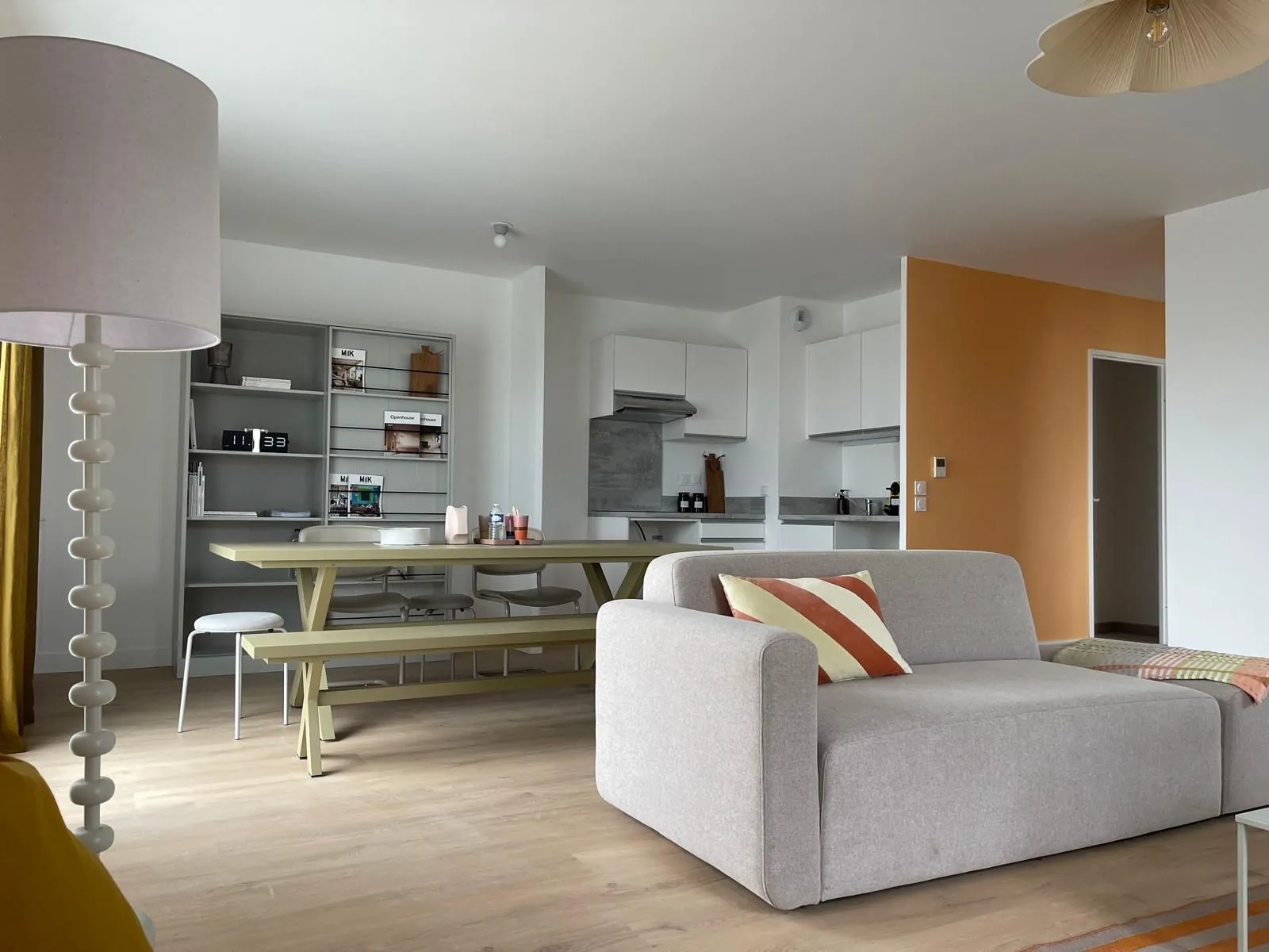 Appartement T4 avec terrasse à Lormont, proche Bordeaux, proche tramway 