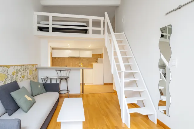 Studio avec mezzanine à Nice Port - Opportunité investisseur ou premier achat