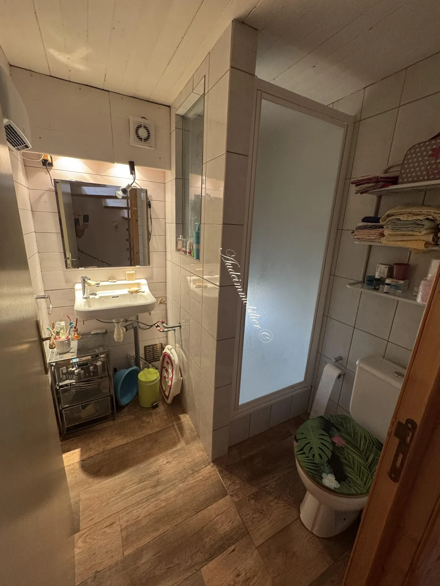 Belle maison de village en pierres à Limoux avec vue et fibre optique 