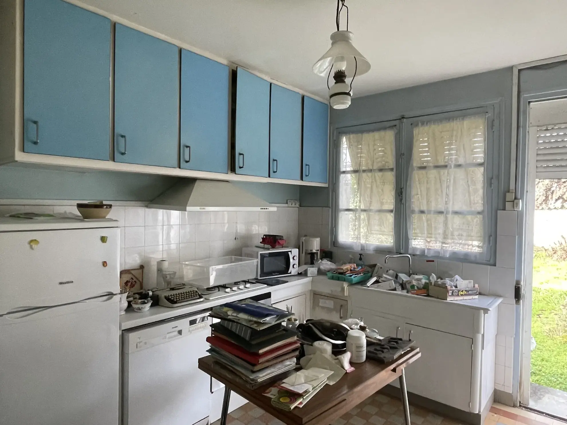 Spacieuse maison avec terrasses, terrain, et potentiel d’aménagement à Puy-l’Évêque 