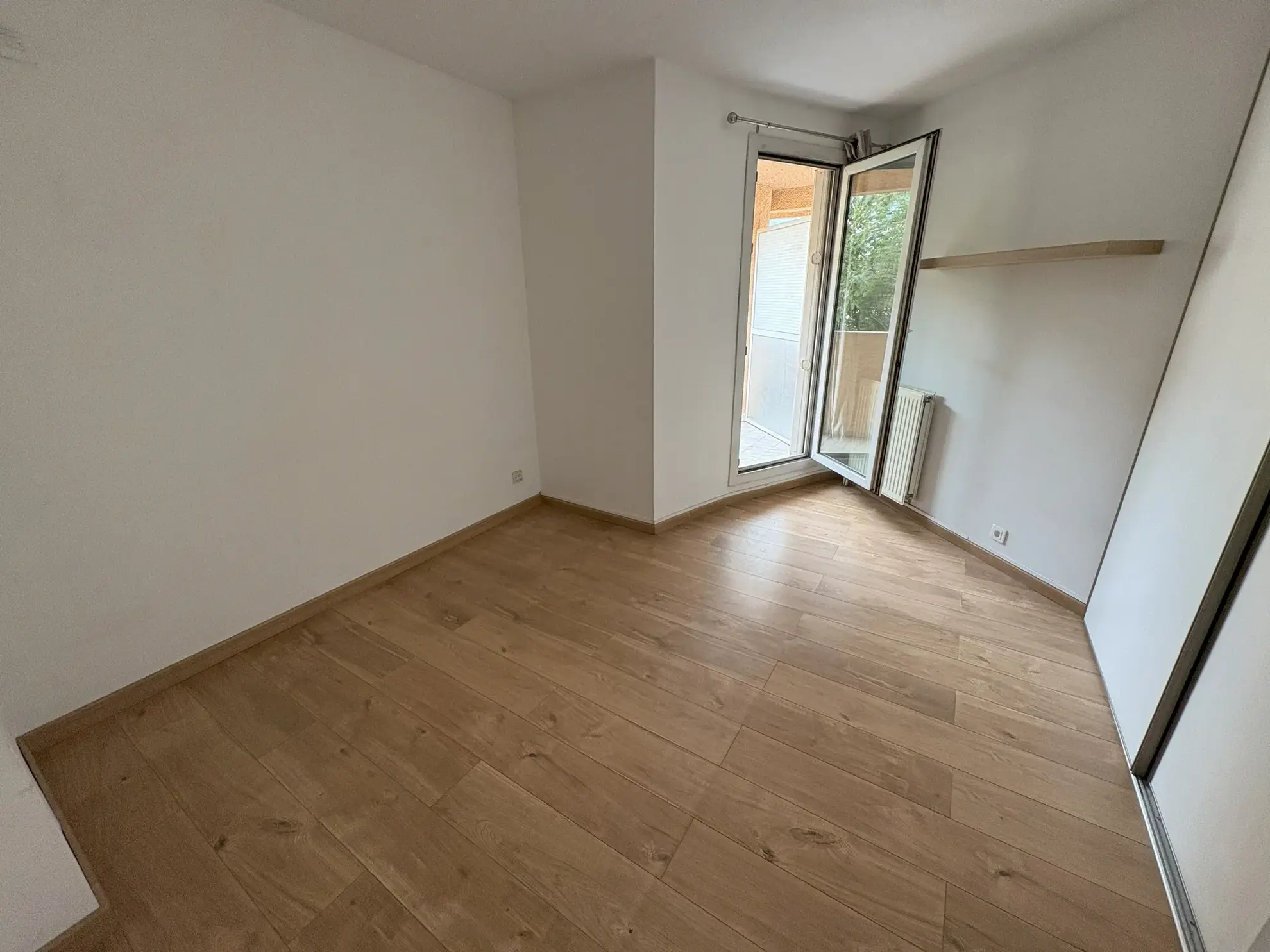 Achat appartement T2 de 40 m² avec balcon à Toulon Ouest 