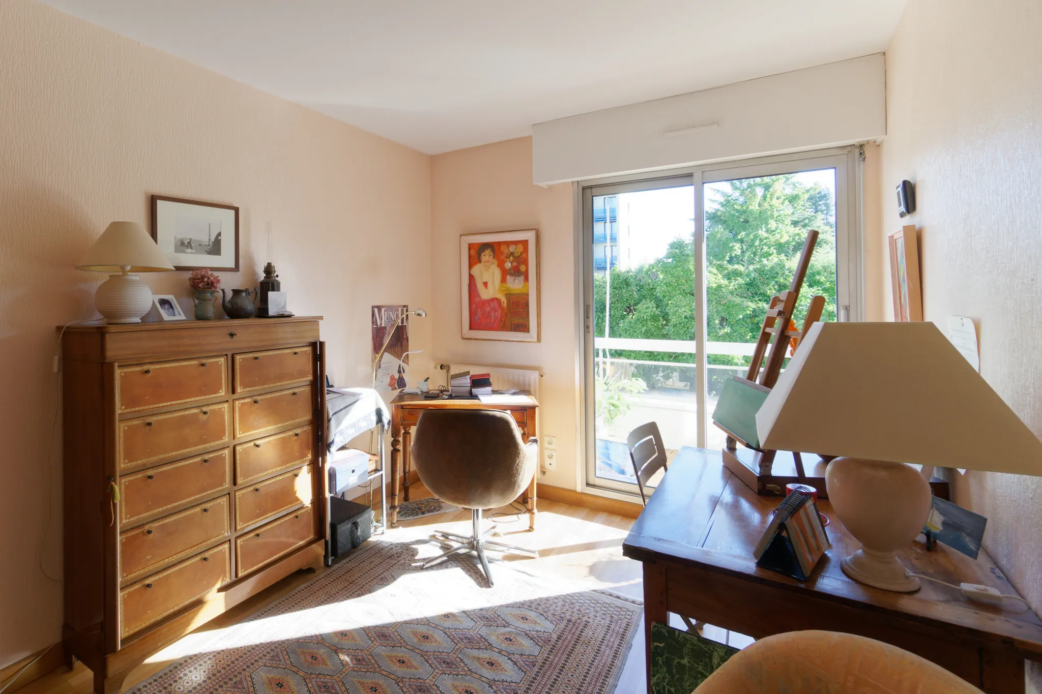 Appartement T4 à Billère avec garage, balcons et environnement paisible 