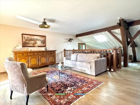 Maison ancienne de caractère à Orgeux, proche de Dijon - Charmante propriété en pierre avec jardin et dépendances 