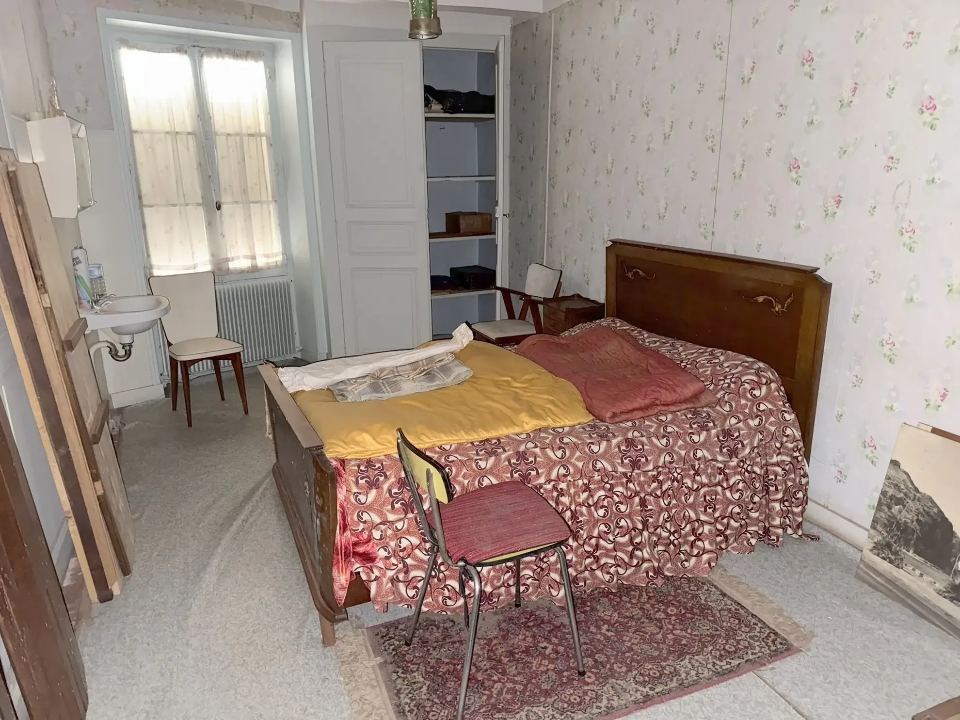 Maison de village rénovable de 124 m² avec garage à Preuilly-sur-Claise 