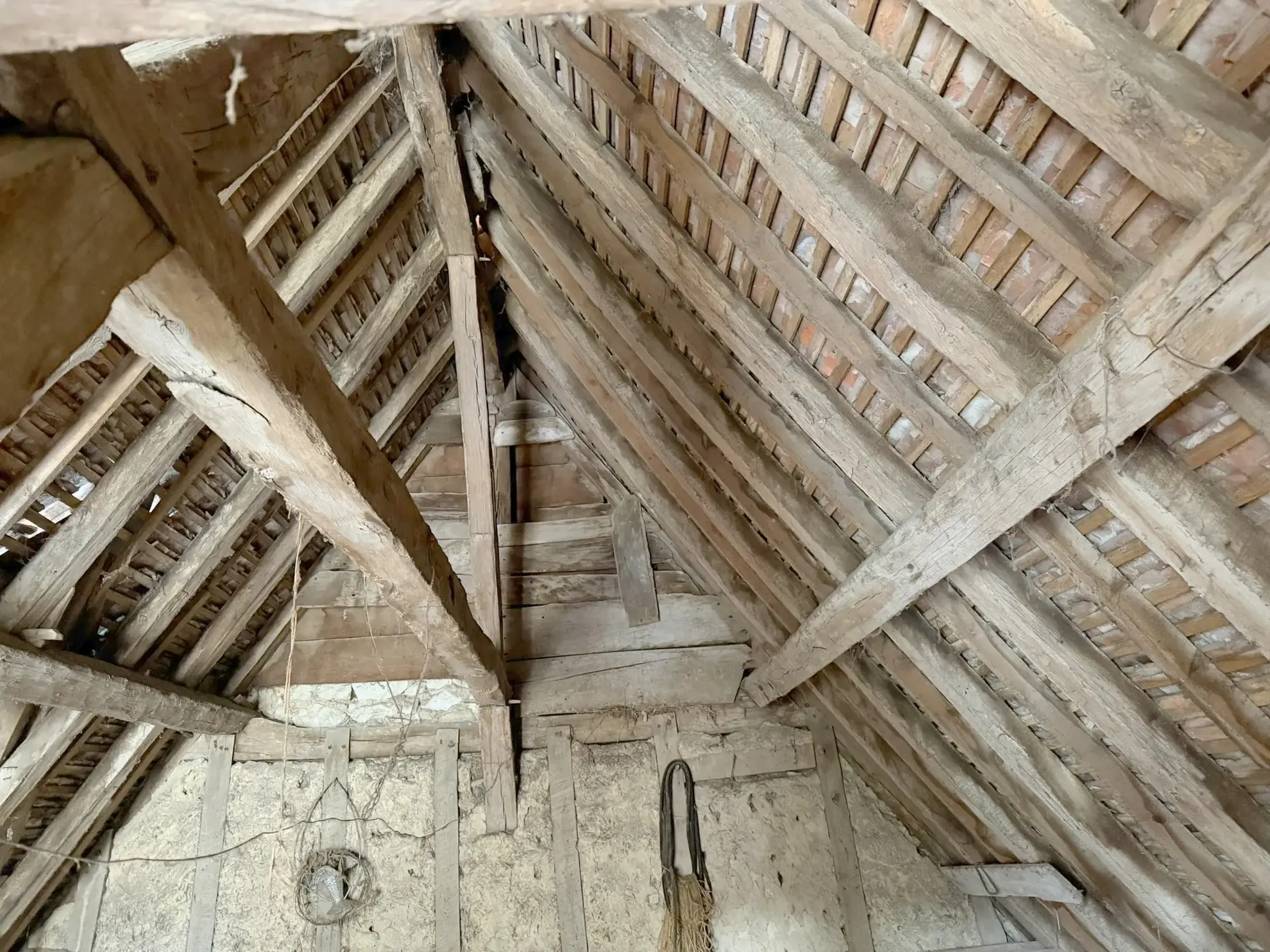 Maison de village rénovable de 124 m² avec garage à Preuilly-sur-Claise 