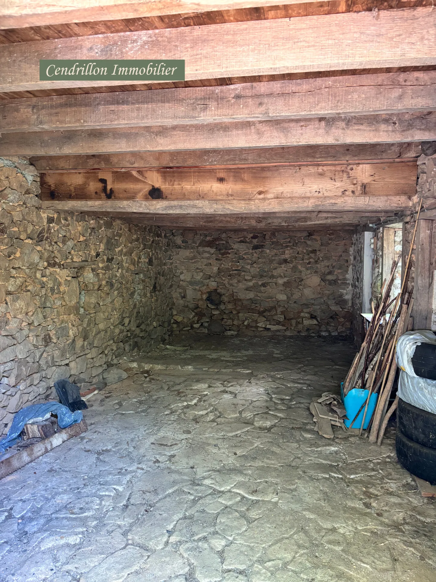 Maison semi-mitoyenne de 140 m² avec 5 chambres et grand jardin à proximité de Bourganeuf 