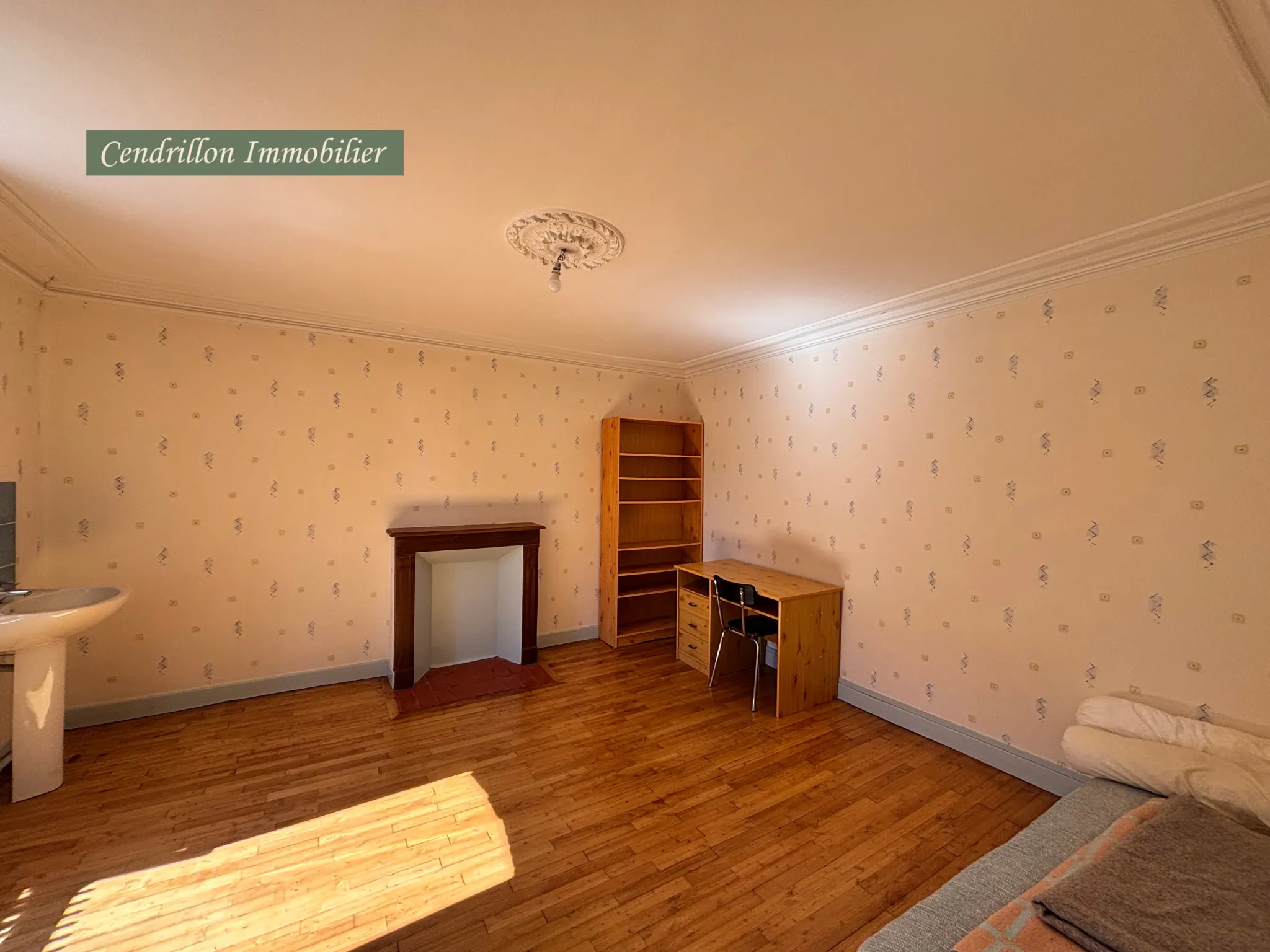 Maison semi-mitoyenne de 140 m² avec 5 chambres et grand jardin à proximité de Bourganeuf 