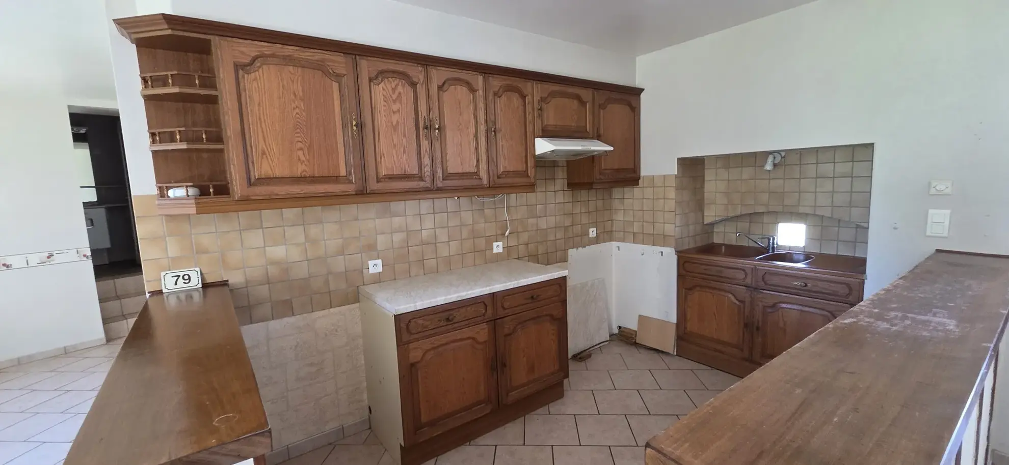 Charmante Longère en Pierre avec Vue sur Prairie à Beyssenac, proche de POMPADOUR 