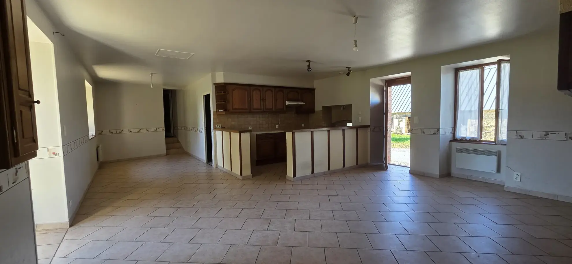 Charmante Longère en Pierre avec Vue sur Prairie à Beyssenac, proche de POMPADOUR 