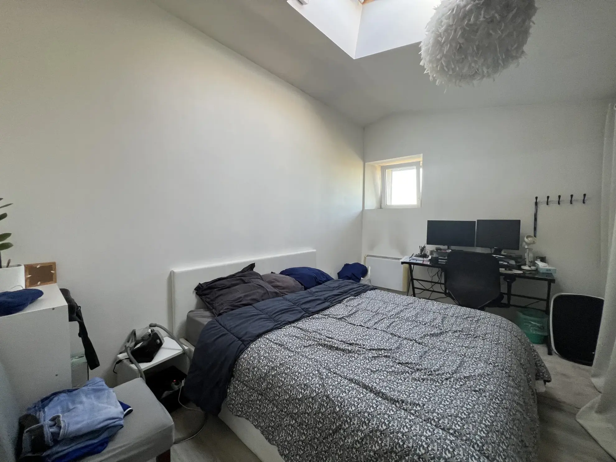 Maison en pierre à Sainte-Hermine avec jardin, terrasse et garage - À rénover 