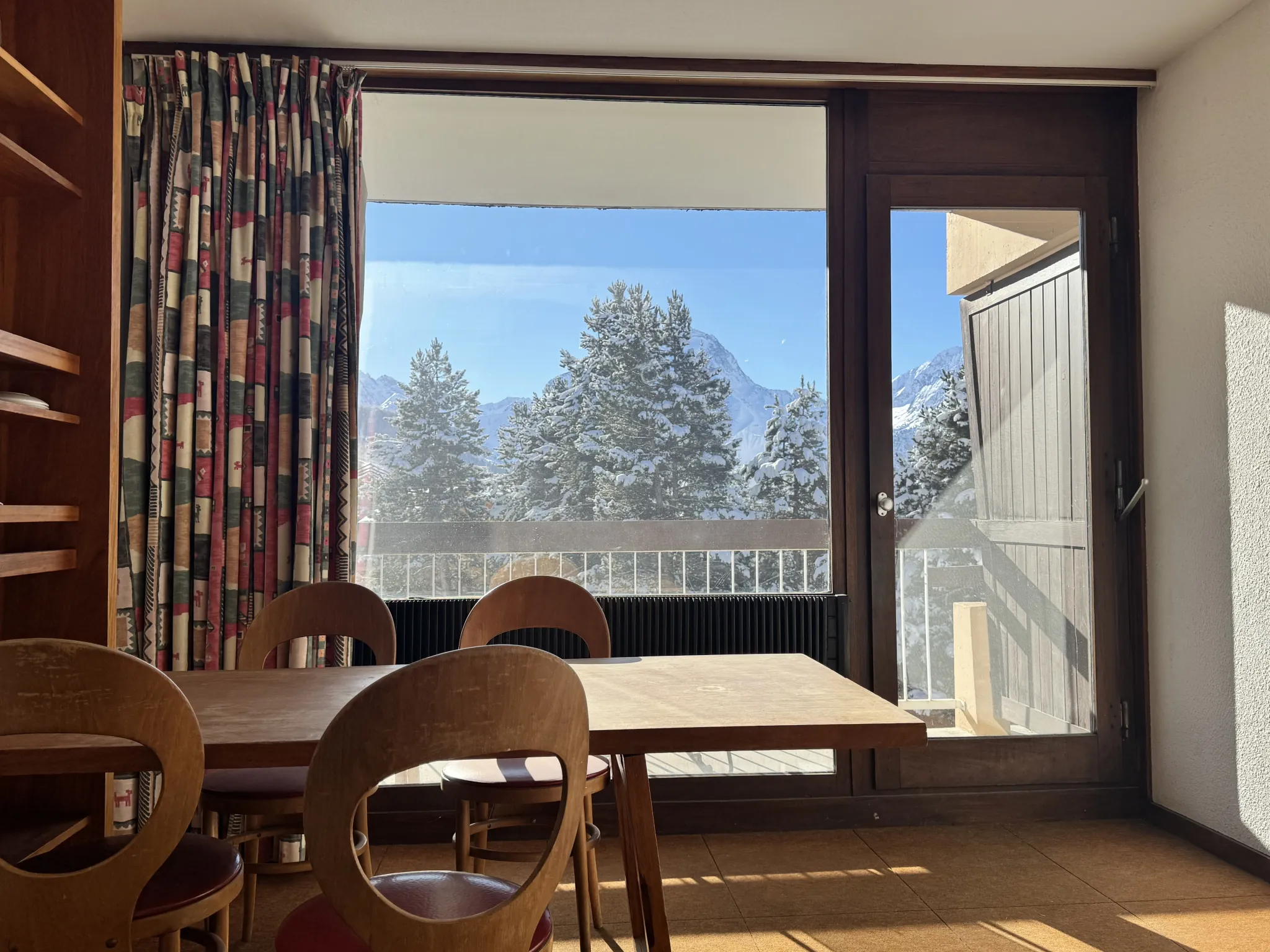Studio lumineux de 26,55 m² avec balcon aux Deux Alpes, proche des pistes 