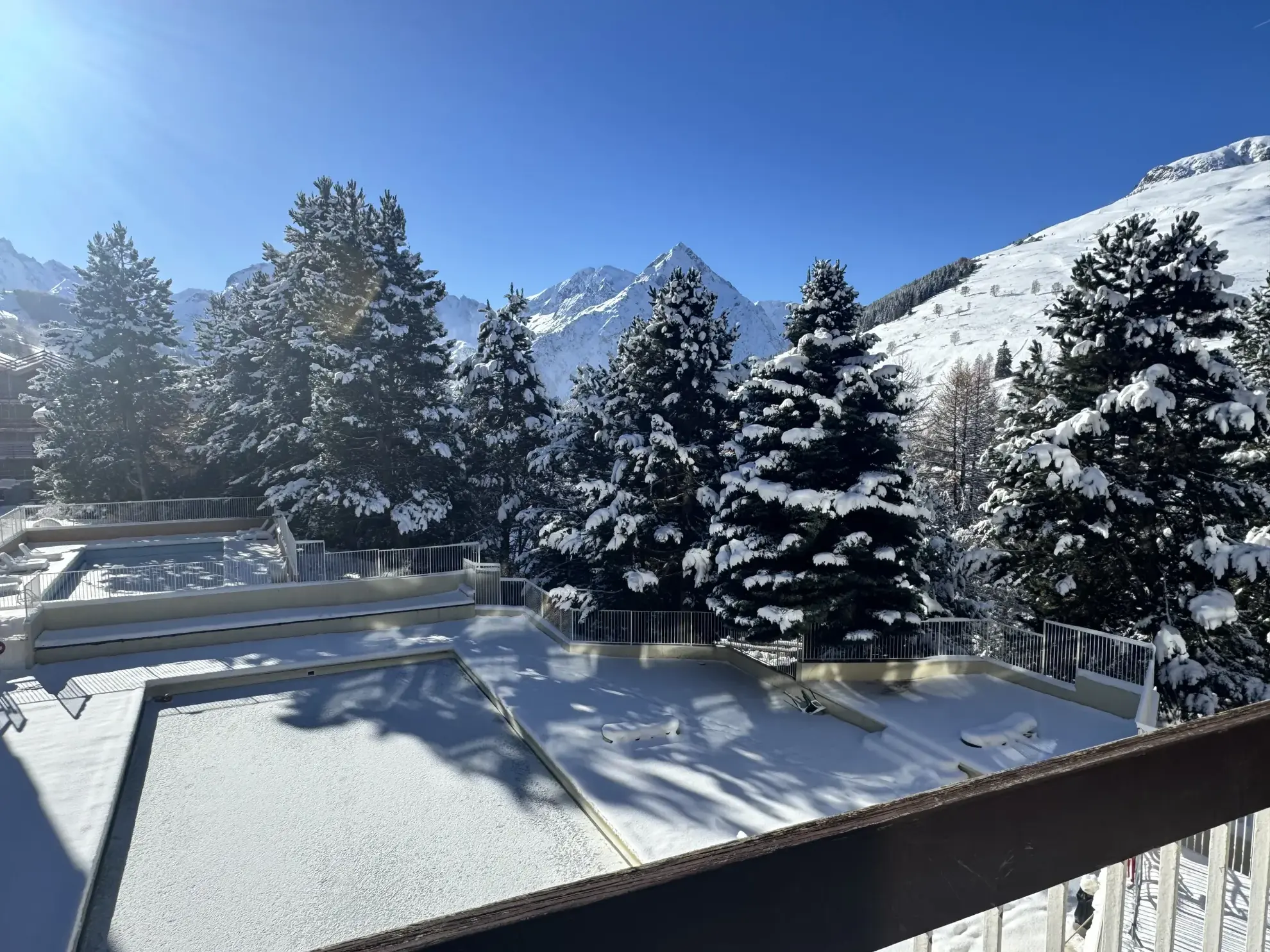 Studio lumineux de 26,55 m² avec balcon aux Deux Alpes, proche des pistes 