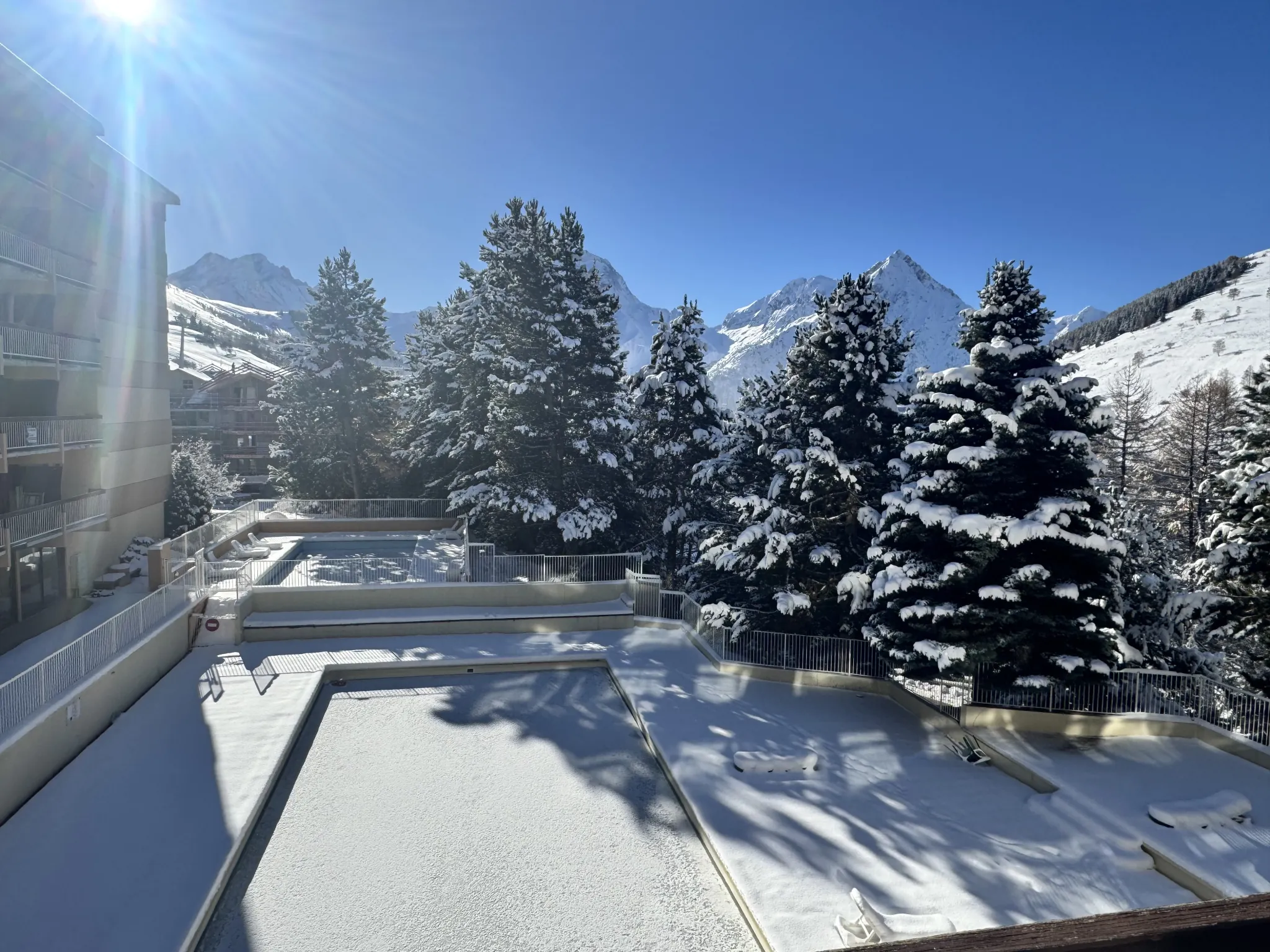 Studio lumineux de 26,55 m² avec balcon aux Deux Alpes, proche des pistes 