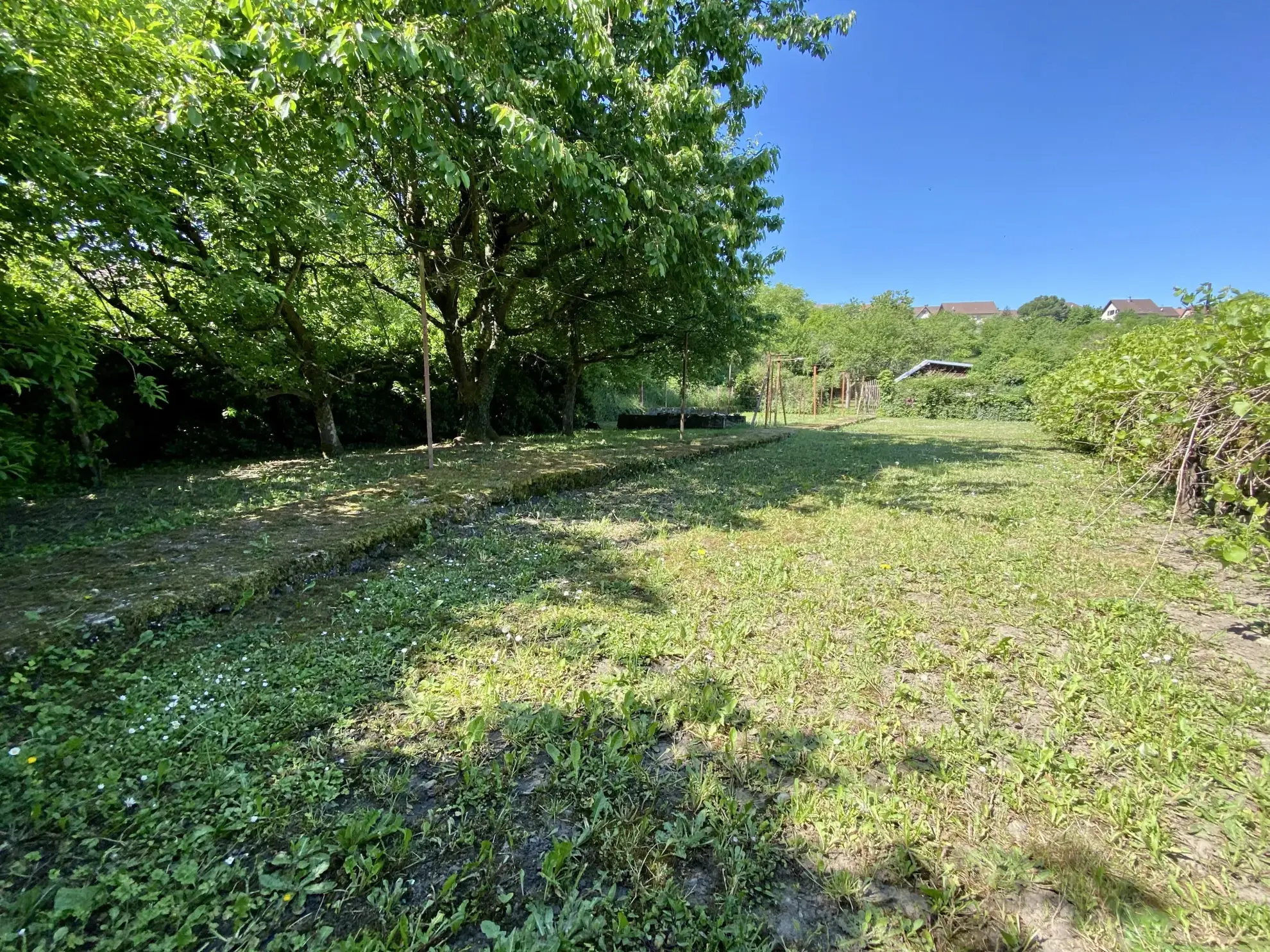 Maison de 192 m2 avec jardin et garage à Oermingen – Opportunité à saisir 