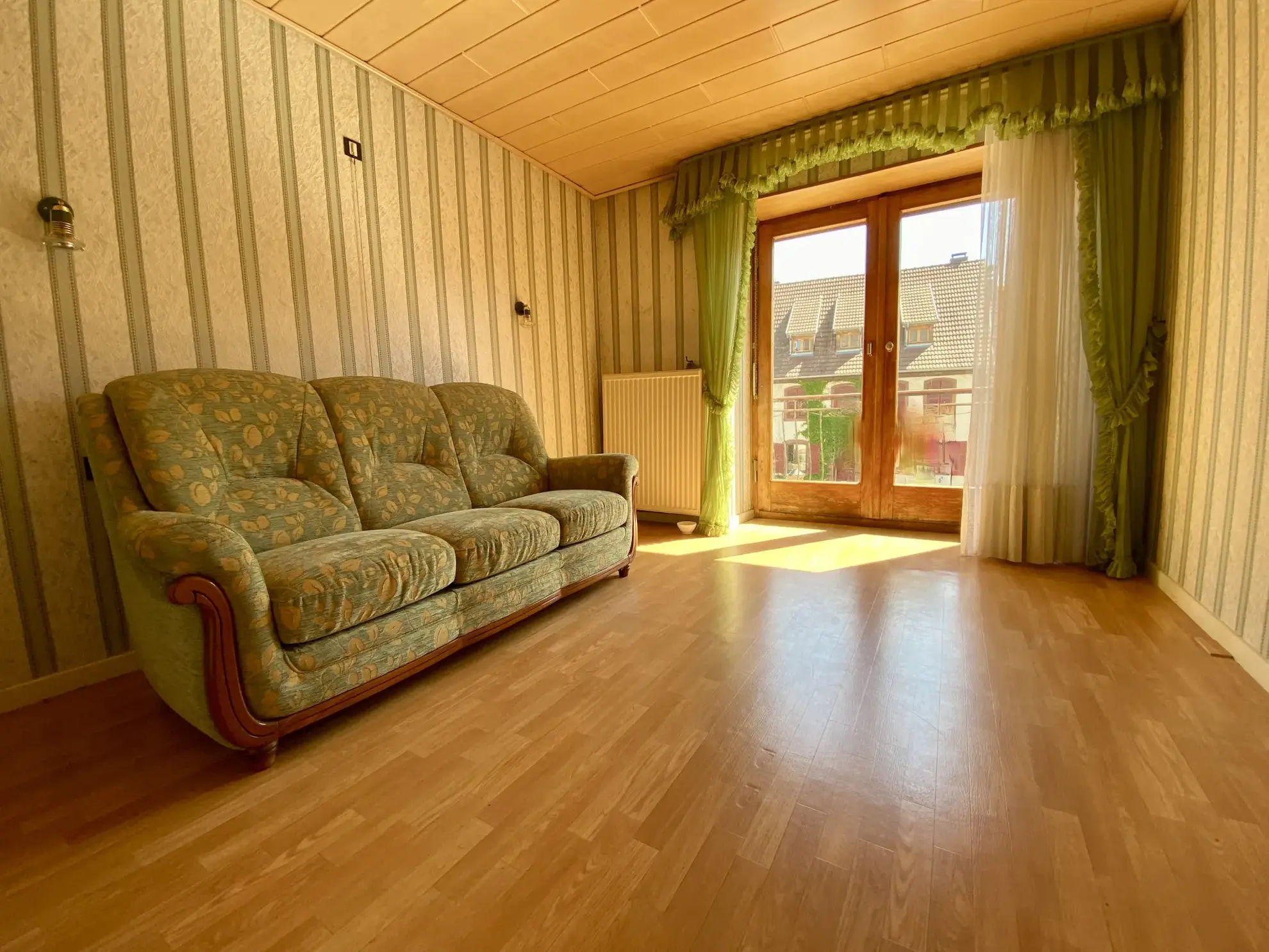 Maison de 192 m2 avec jardin et garage à Oermingen – Opportunité à saisir