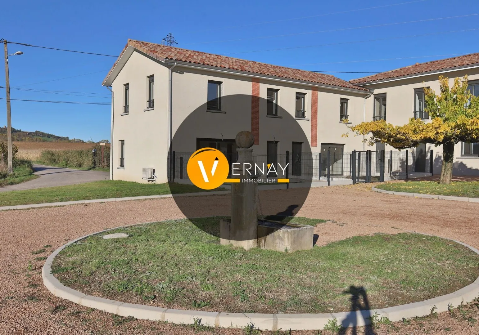 Appartement Duplex T4 de 85,40 m² avec terrasse à Pont-Évêque