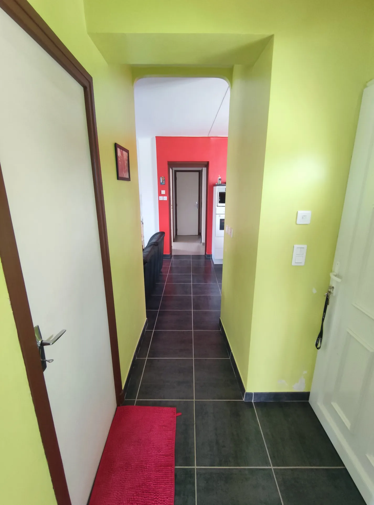 Maison rénovée avec grand jardin et potentiel d’aménagement à Aubenas 