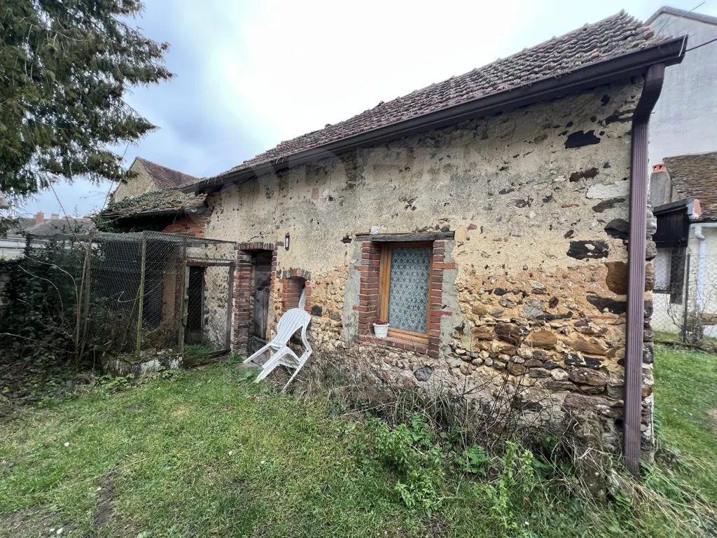 Maison à rénover de 4 pièces et 80,5 m² à Toucy, proche d'Auxerre 
