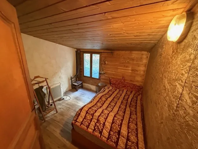 Maison indépendante avec double espace de vie et grand terrain à La Vaquerie 