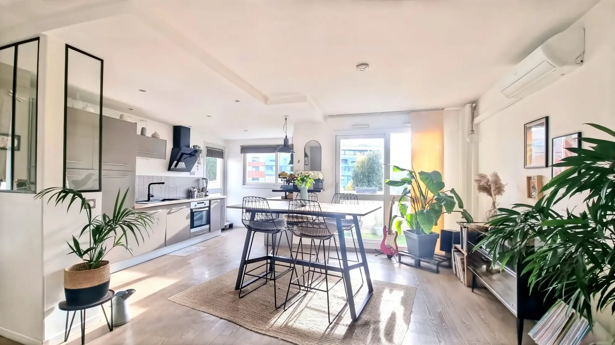 Appartement F4 de 93 m² avec terrasse et garage à Clermont-Ferrand