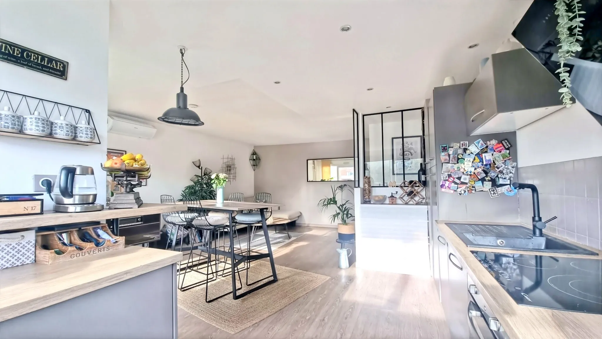 Appartement F4 de 93 m² avec terrasse et garage à Clermont-Ferrand 