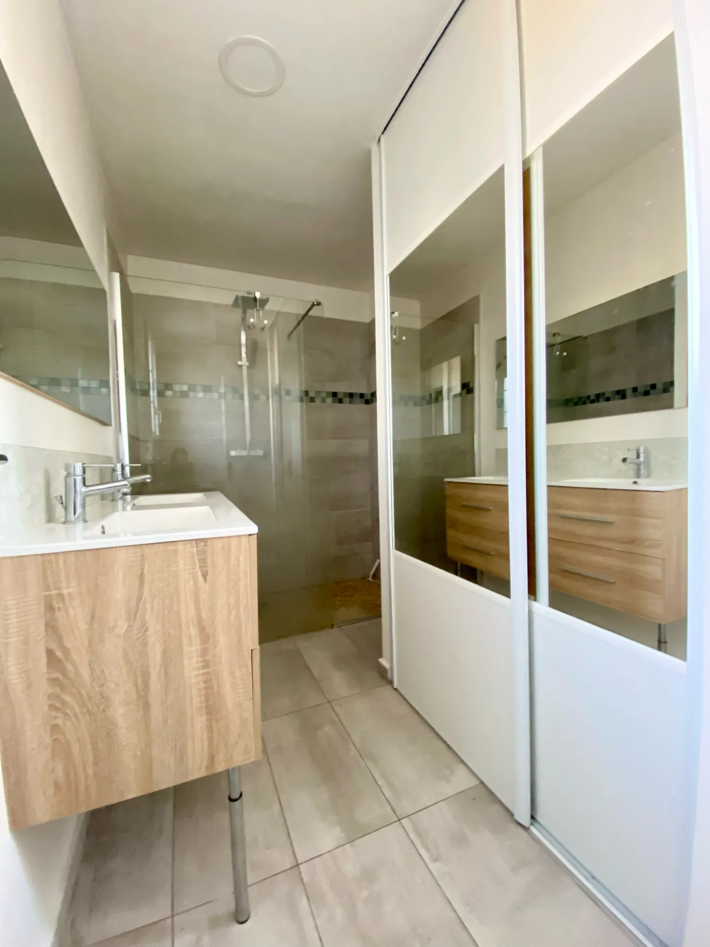 Appartement lumineux avec terrasse à Montpellier – Quartier calme et recherché 