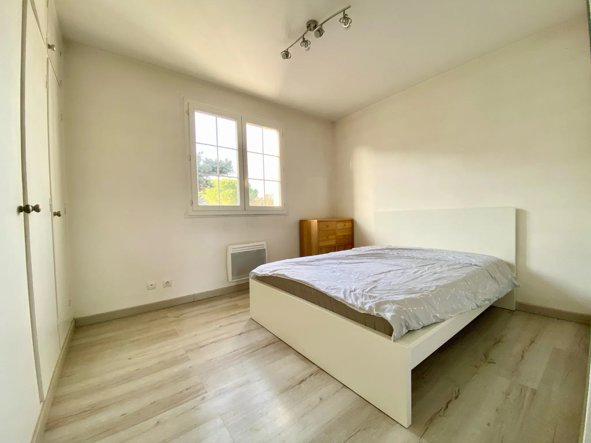 Appartement lumineux avec terrasse à Montpellier – Quartier calme et recherché 