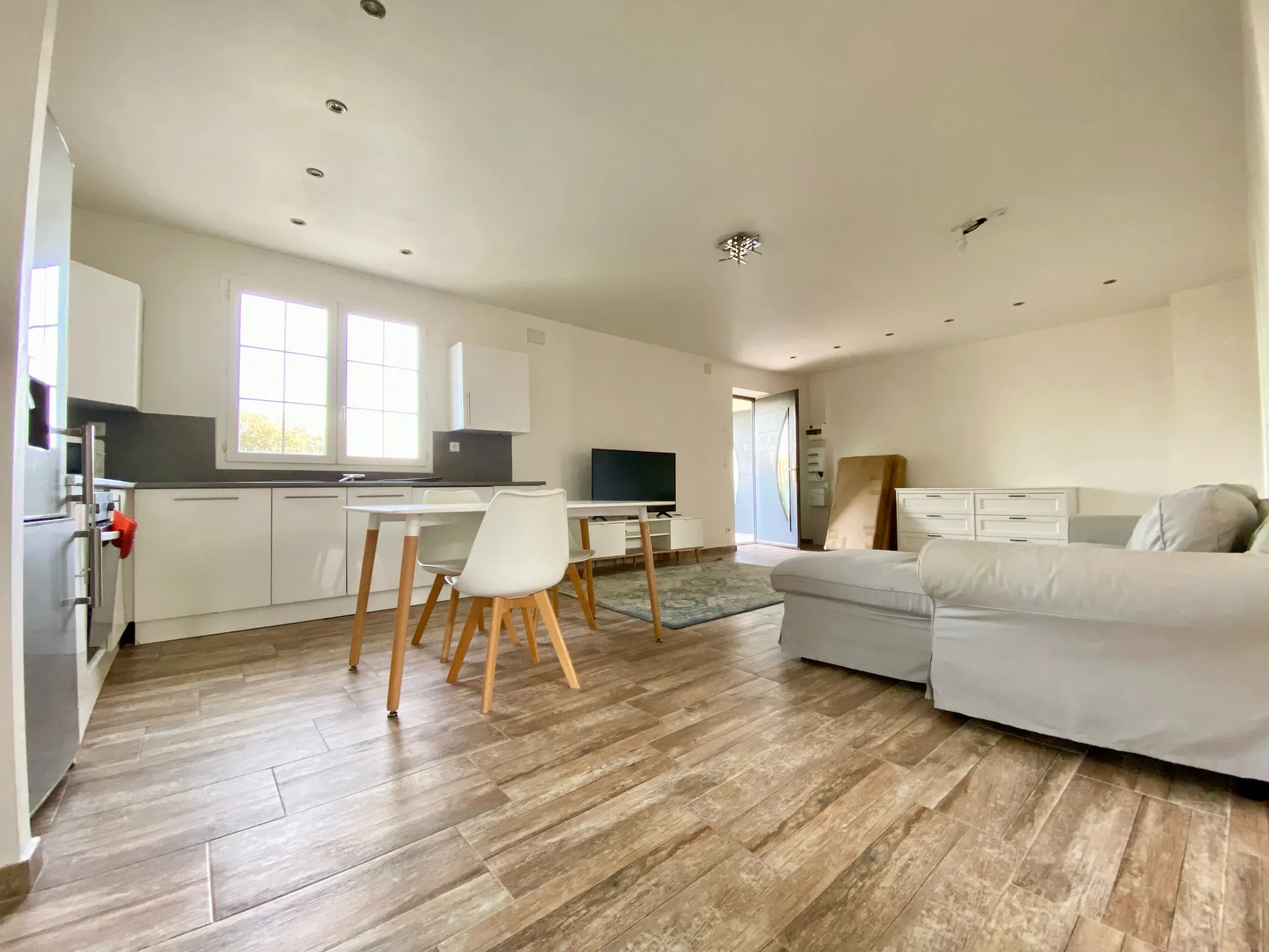 Appartement lumineux avec terrasse à Montpellier – Quartier calme et recherché 