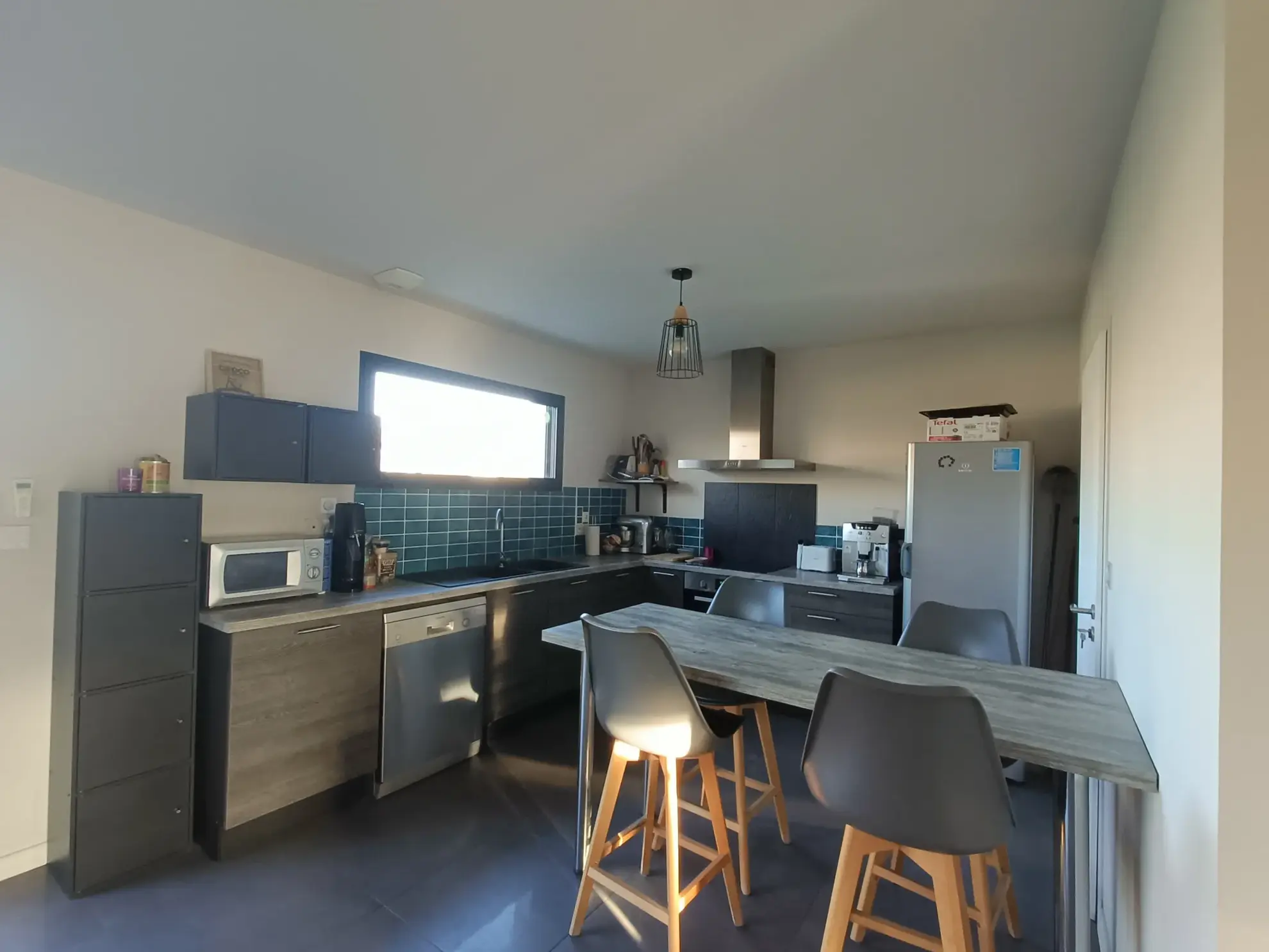 Maison de plain-pied à vendre à Benon avec jardin et garage 