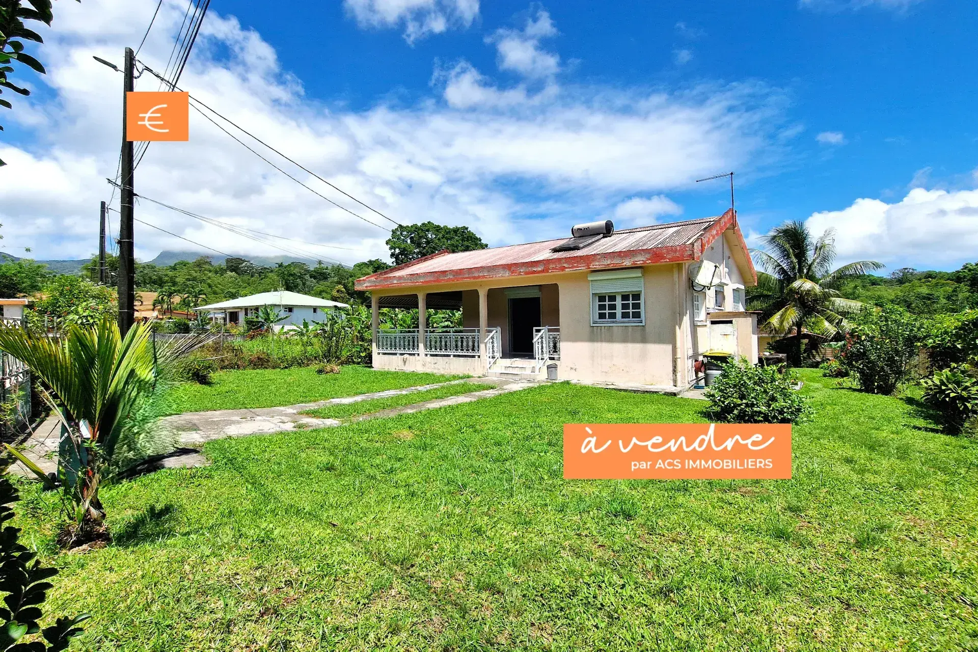 Maison de plain-pied à vendre à Ajoupa-Bouillon avec jardin arboré et emplacement calme