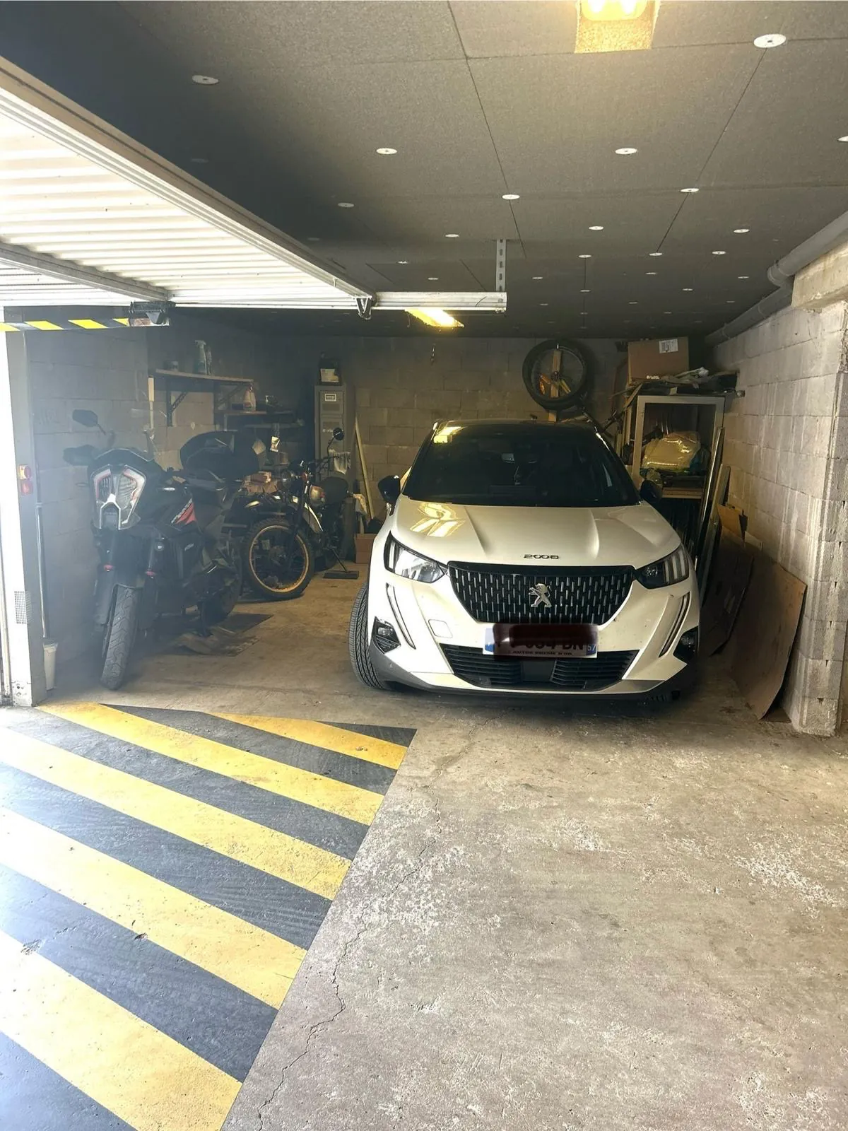 Appartement F3 avec terrasse, garage sécurisé et ascenseur à Creutzwald 