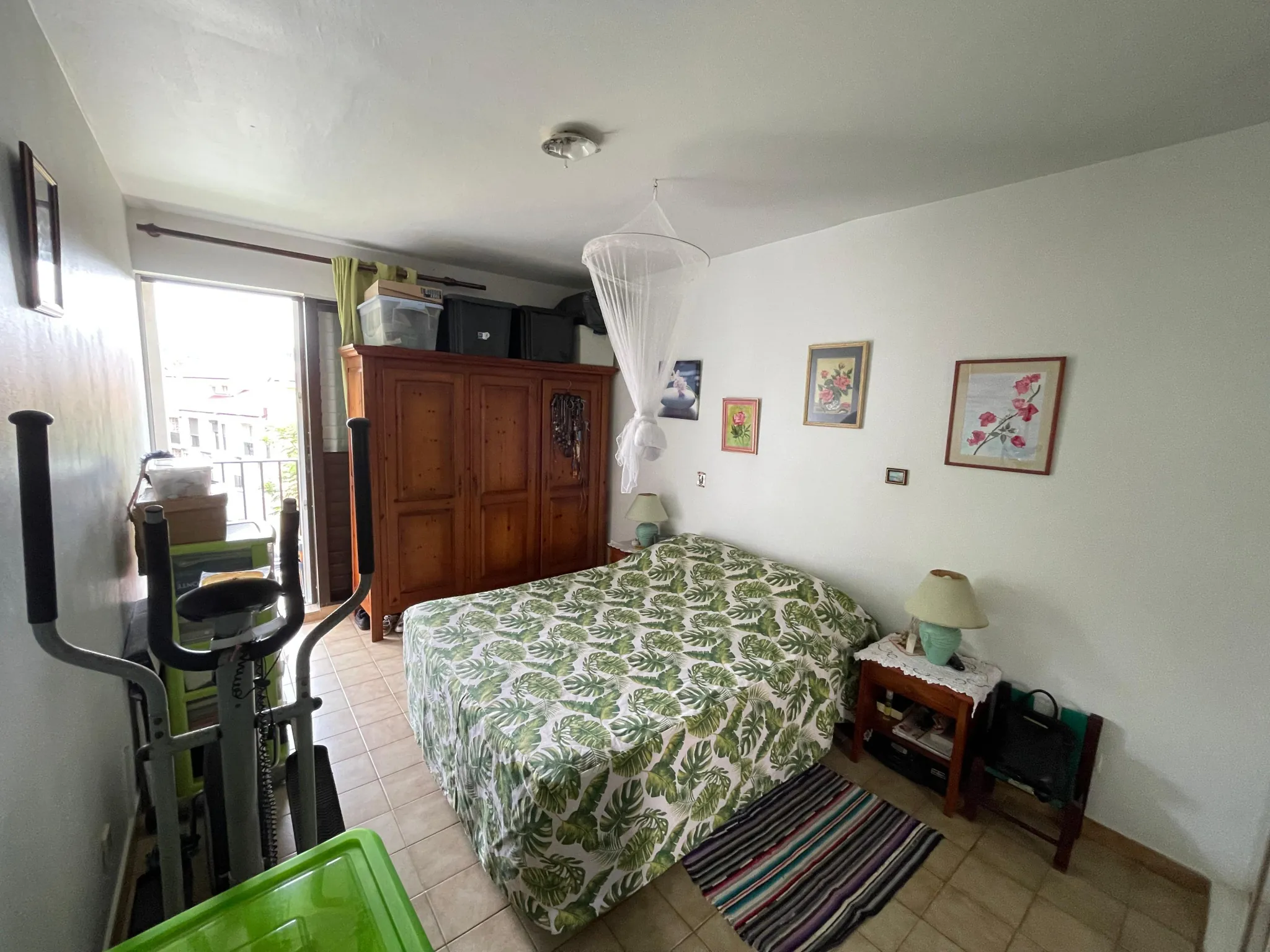 Appartement F4 à Fort-de-France avec terrasse et cave dans la Résidence des Îles 