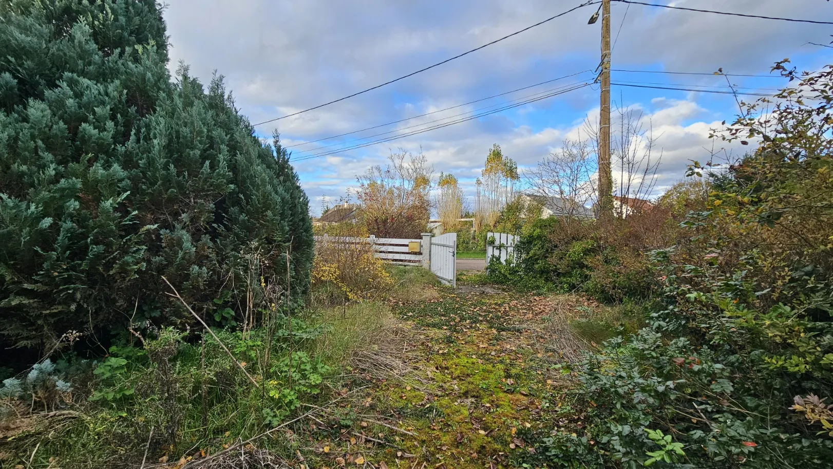 Maison à rénover de 95 m² avec garage à Ervauville 