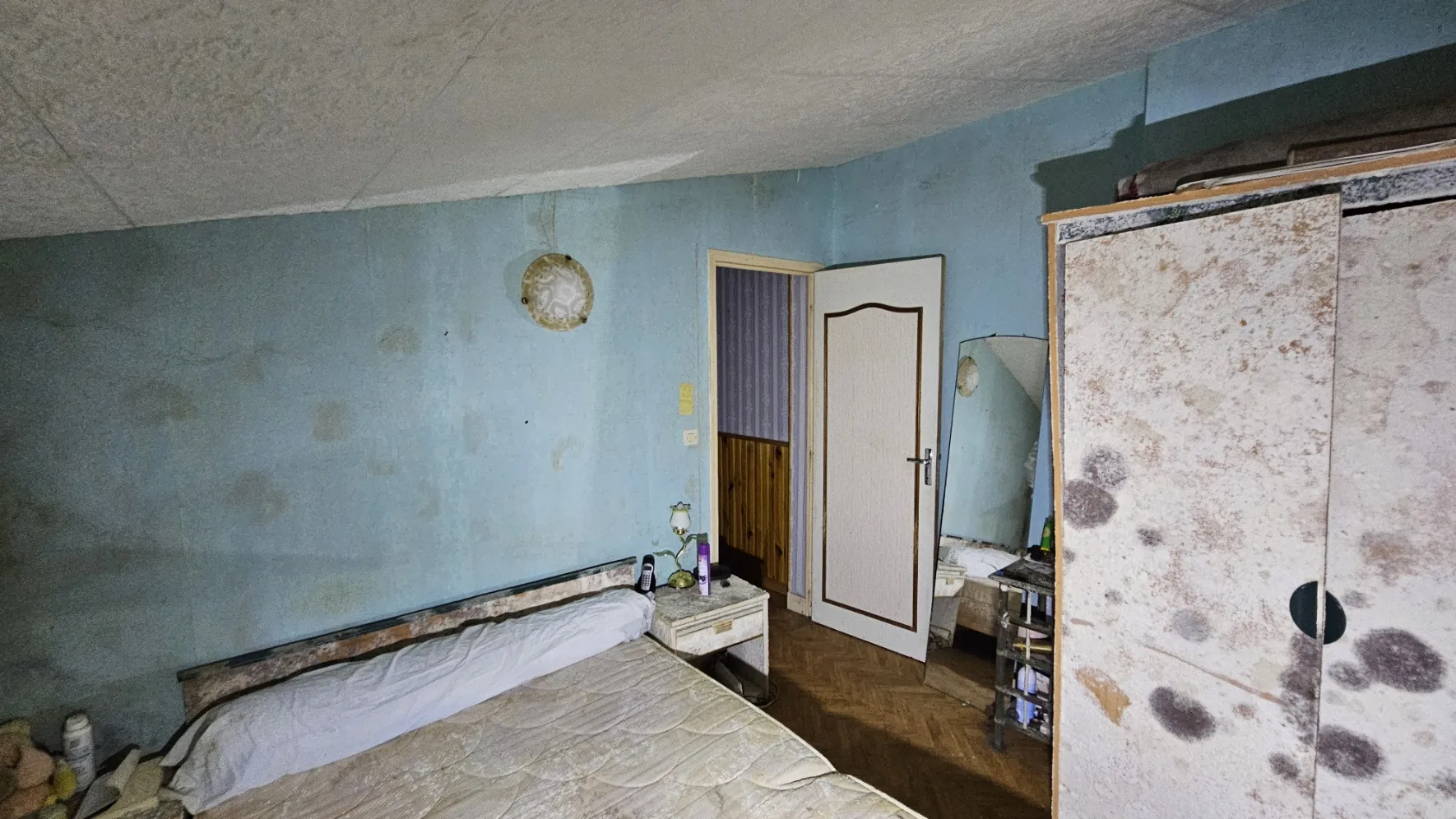 Maison à rénover de 95 m² avec garage à Ervauville 