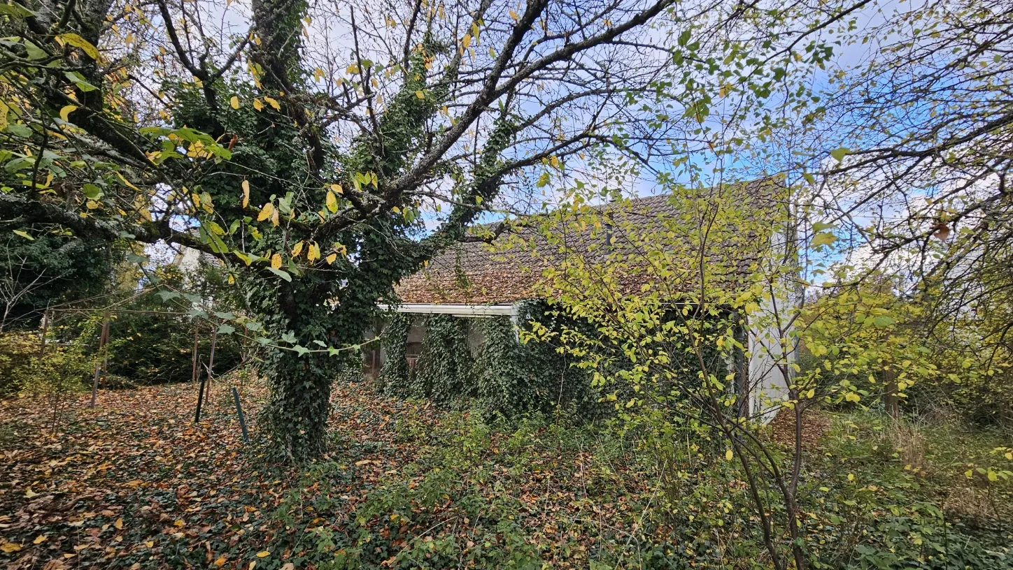 Maison à rénover de 95 m² avec garage à Ervauville 