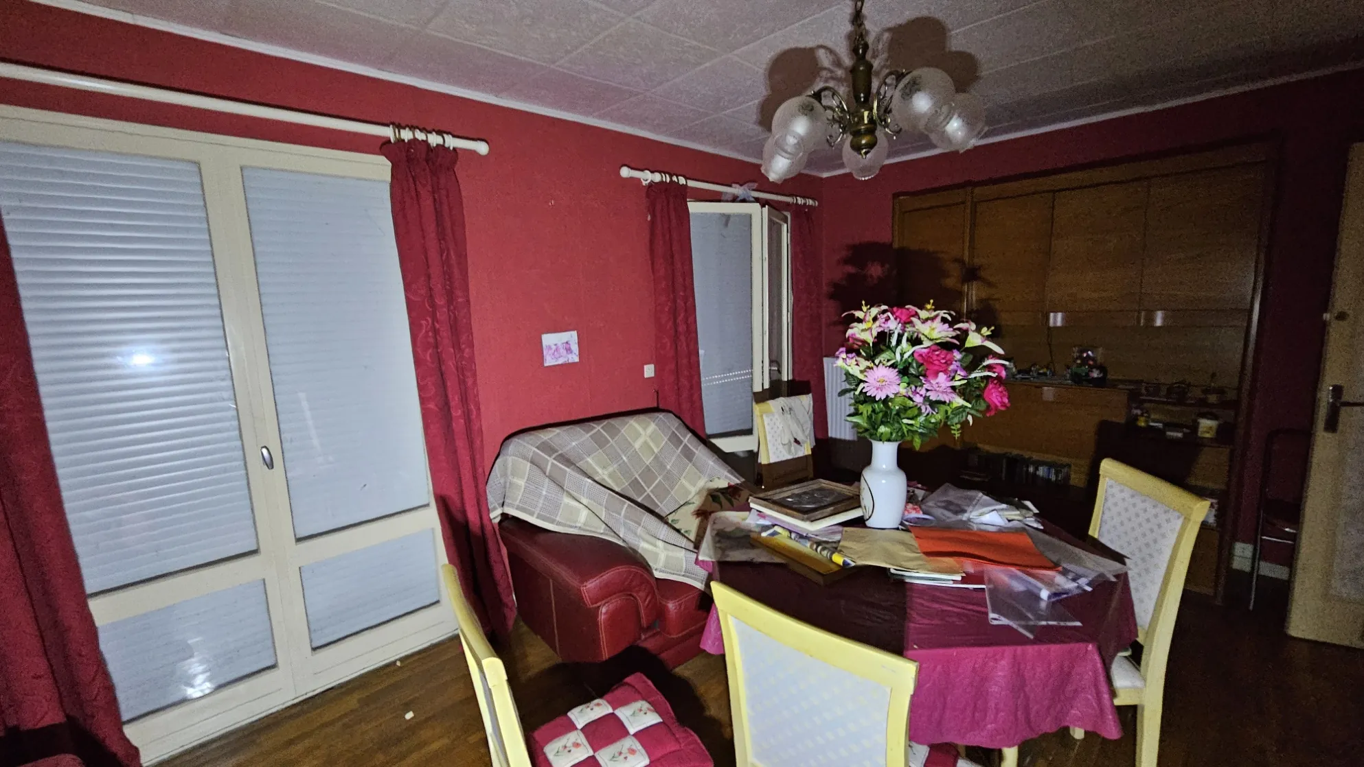 Maison à rénover de 95 m² avec garage à Ervauville 