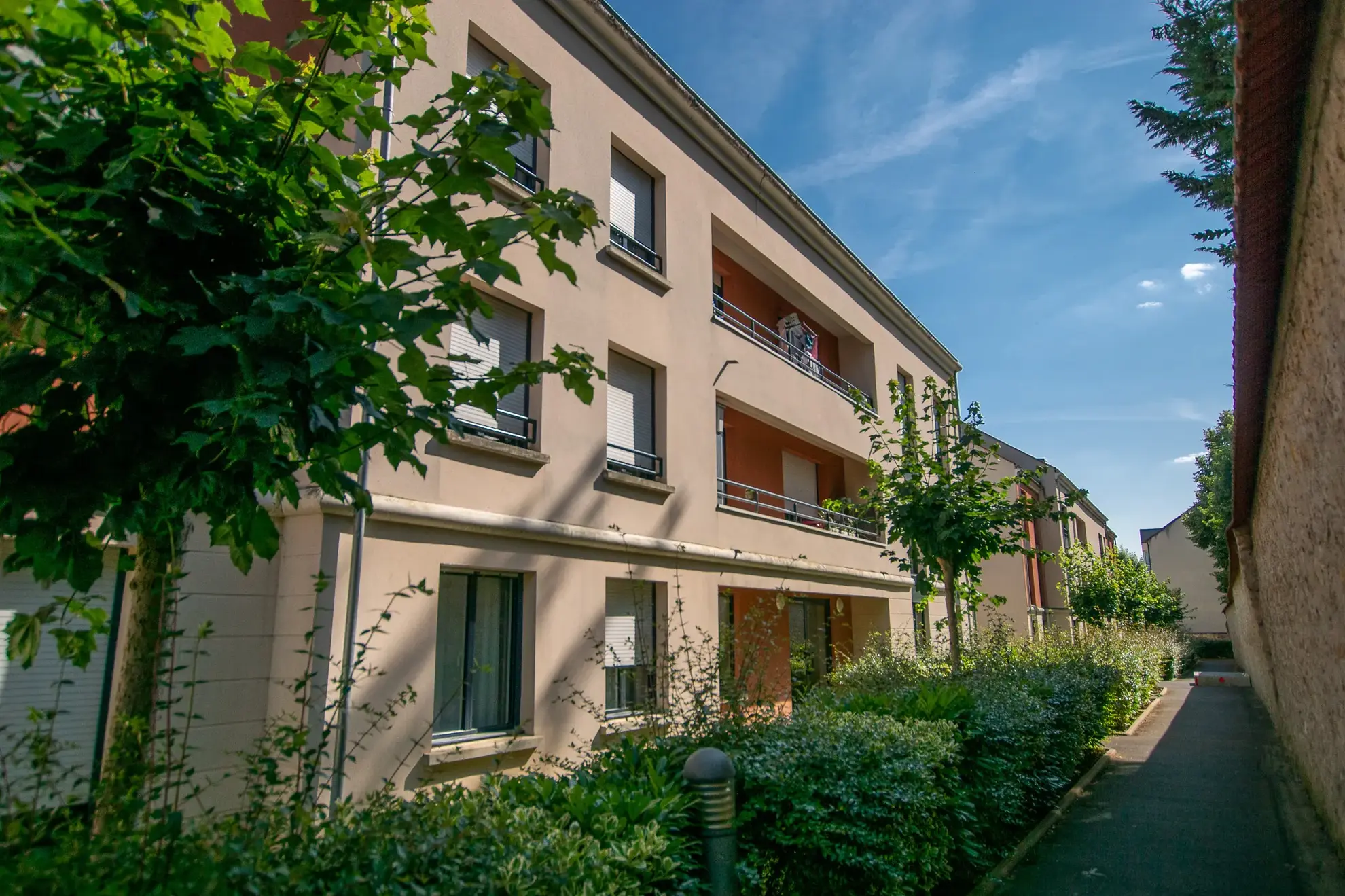 Appartement lumineux de 2 pièces à Melun avec parking en Iôdéal pour jeunes actifs ou investisseurs