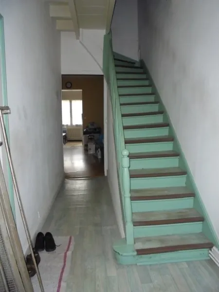 Maison de bourg 100 m² avec cour à La Reole, Investissement ou Premier achat 