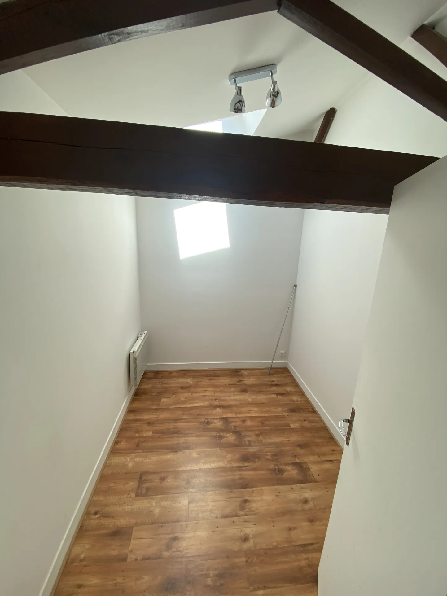 Ensemble immobilier de 2 maisons louées à Preignac avec rentabilité immédiate 