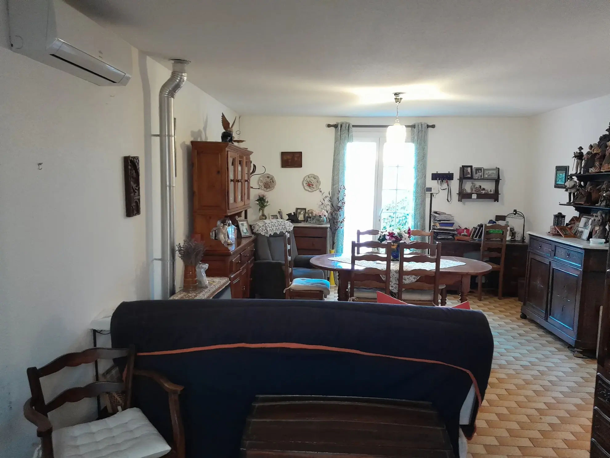 Maison de plain-pied à vendre à Agde avec jardin et terrasse 