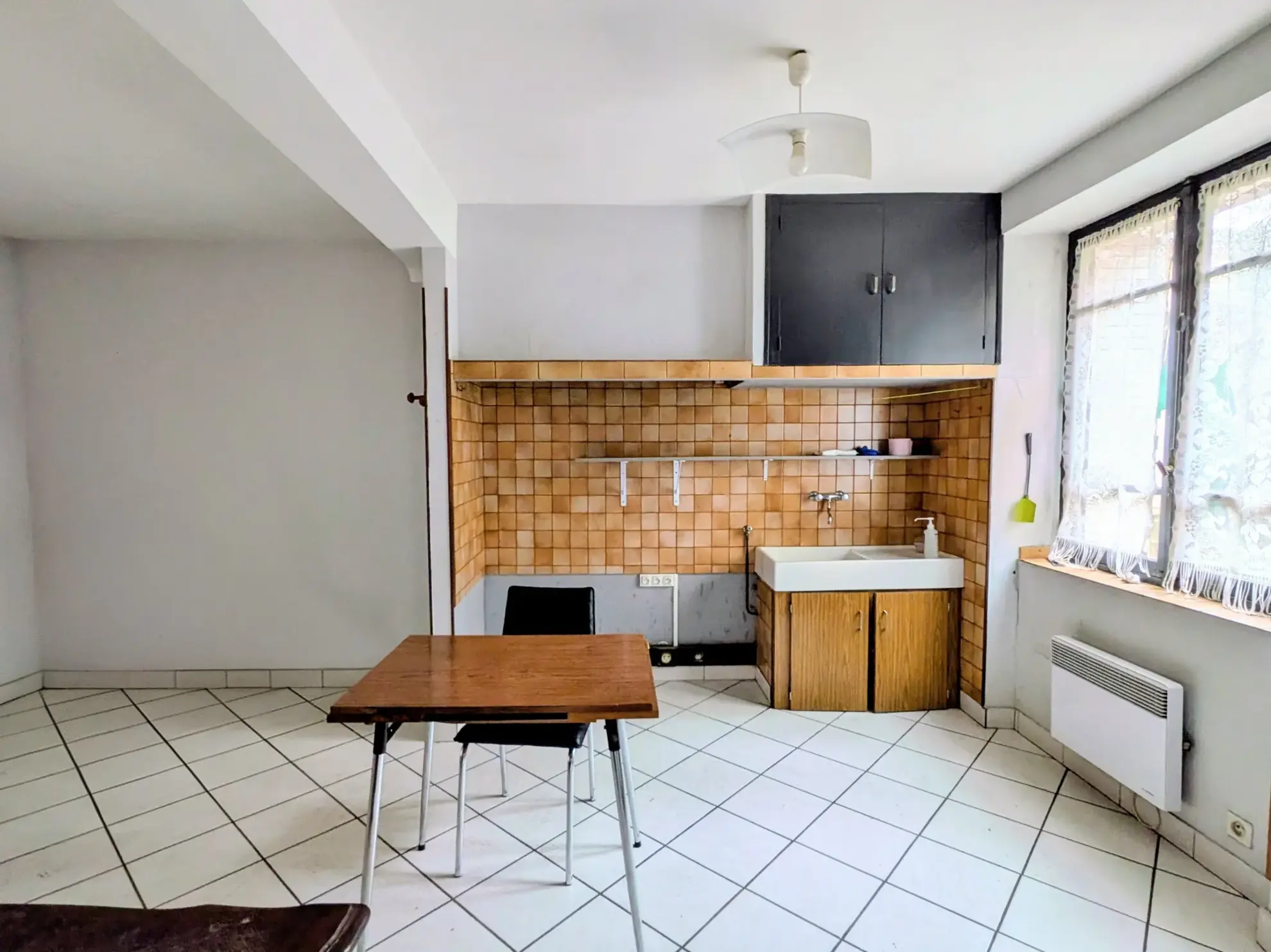 Petite maison à vendre près du centre-ville de Castres – Opportunité à saisir 